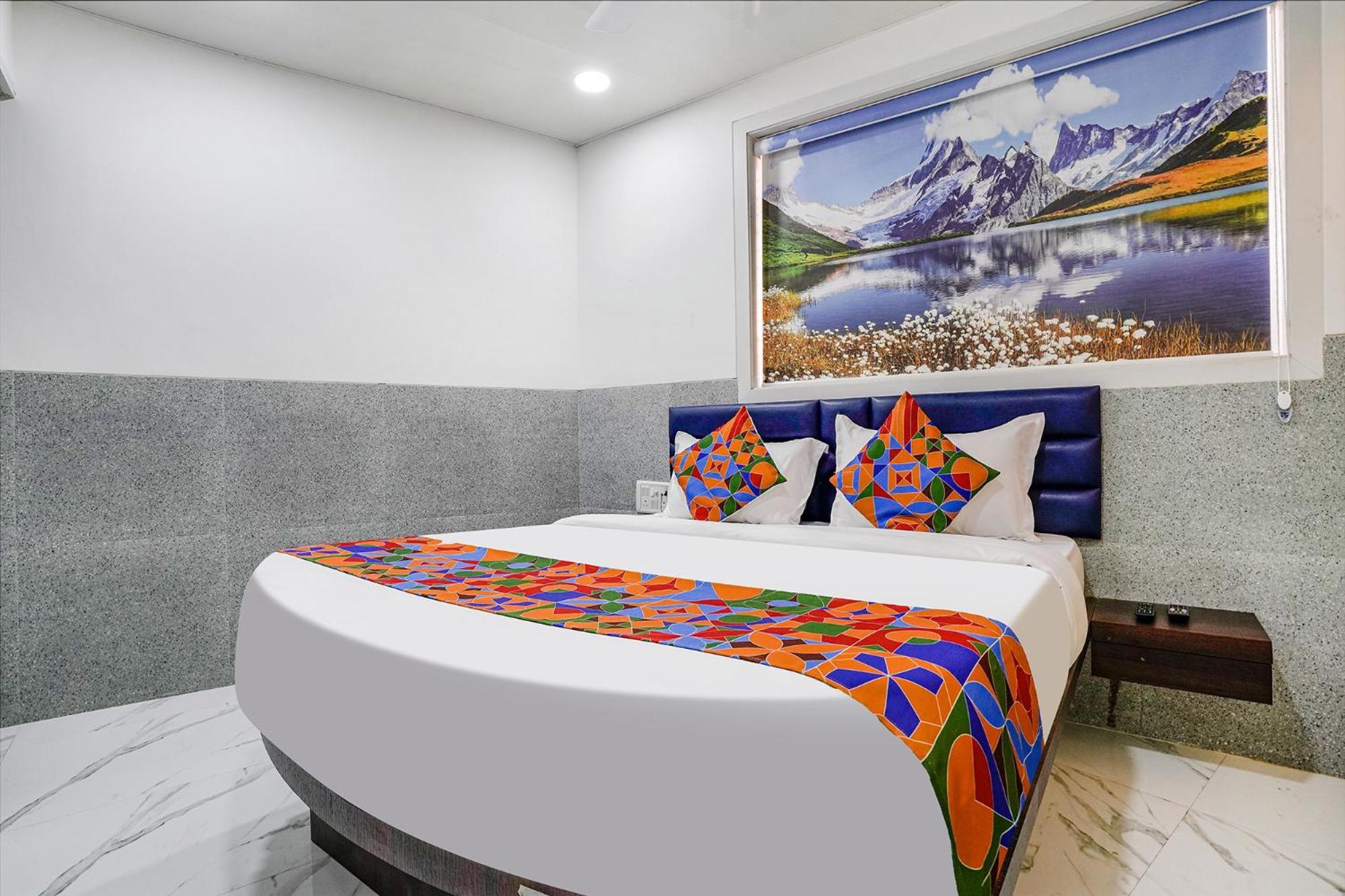 Fabexpress Ashoka - Nr International Airport Hotel Mumbai