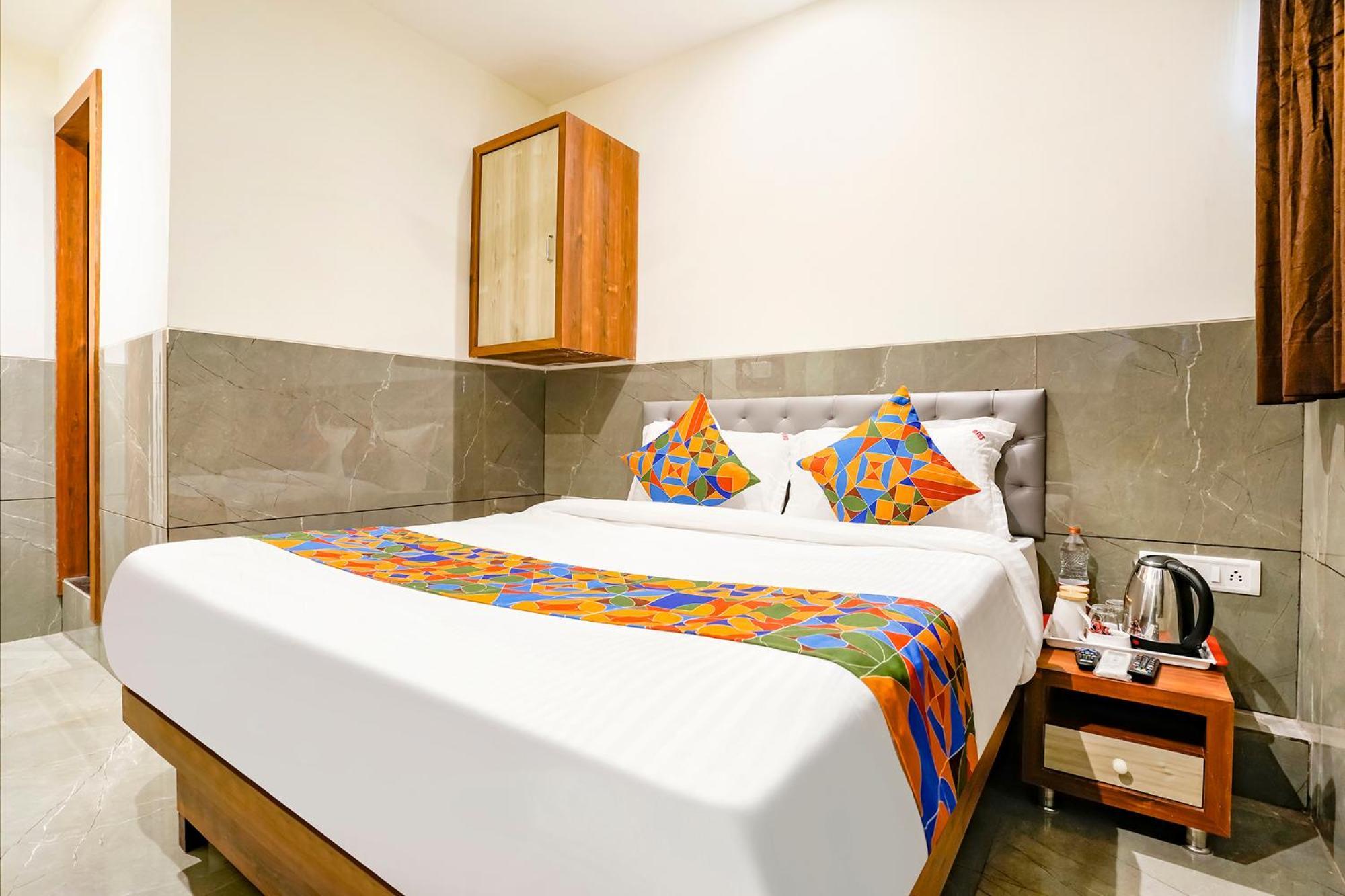 Hotel Fabhotel Shubham - Nr Jain Mandir, Bhandup West