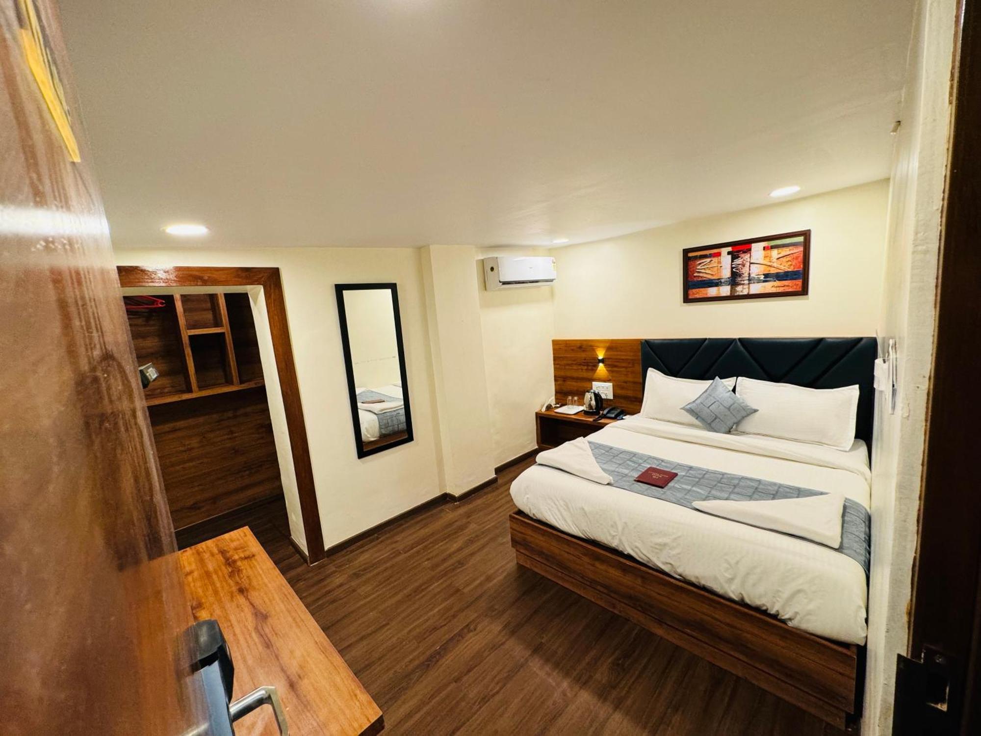 Hotel Aksa Palace 2*