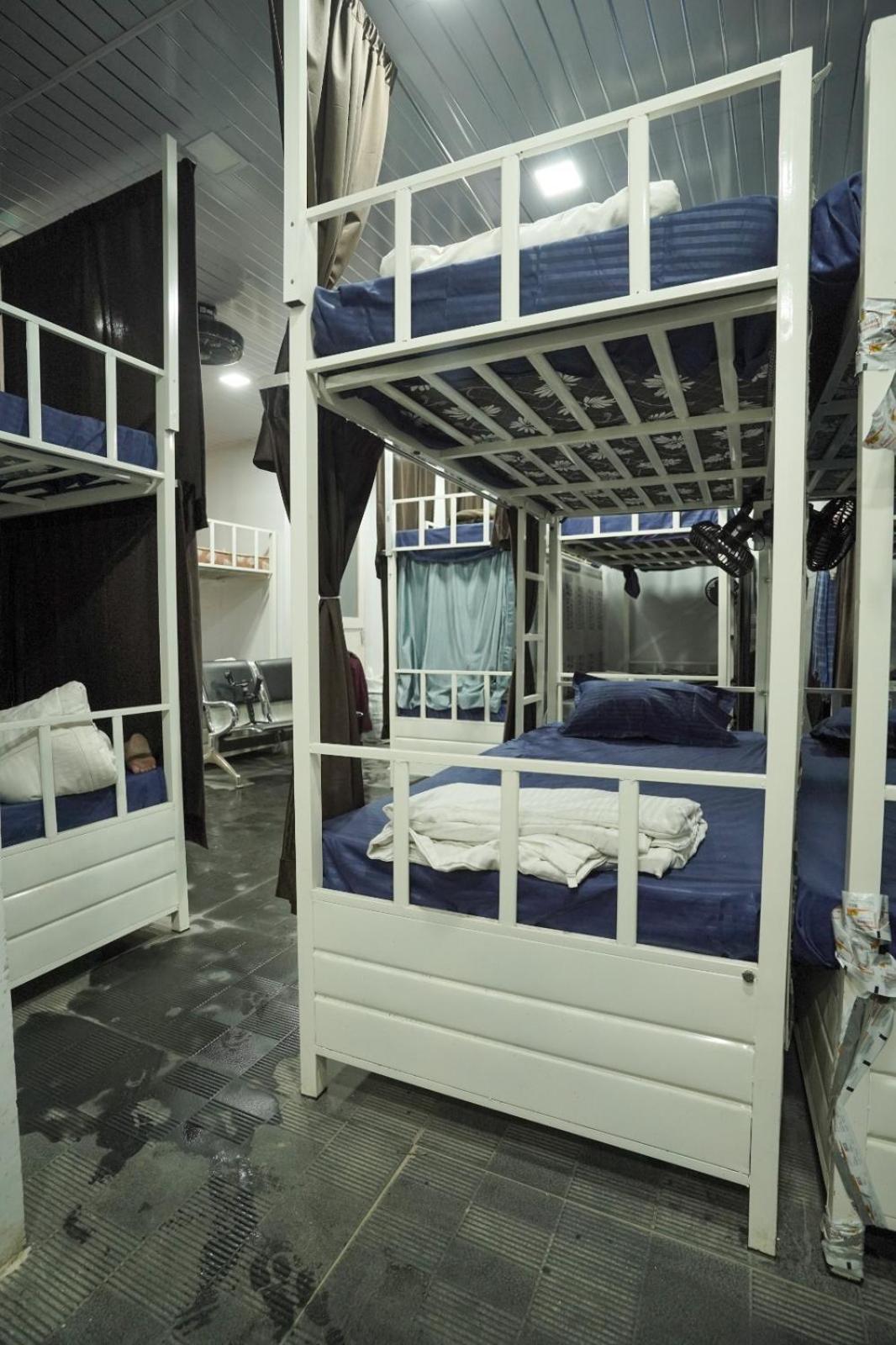 Zest 1054-andheri West * Mumbai