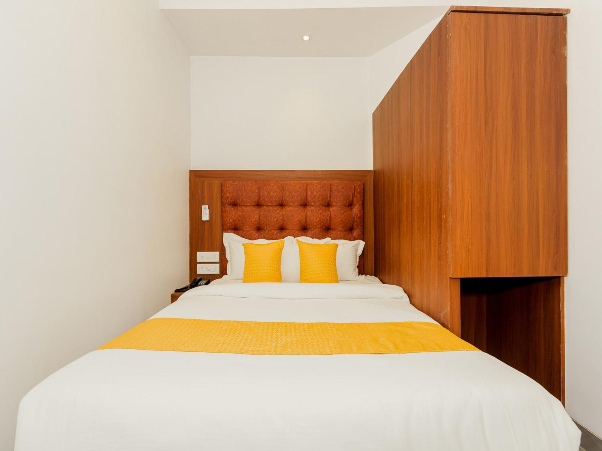 Zillion Executive Near Us Consulate Bandra Kurla Complex Near Airport Mumbai