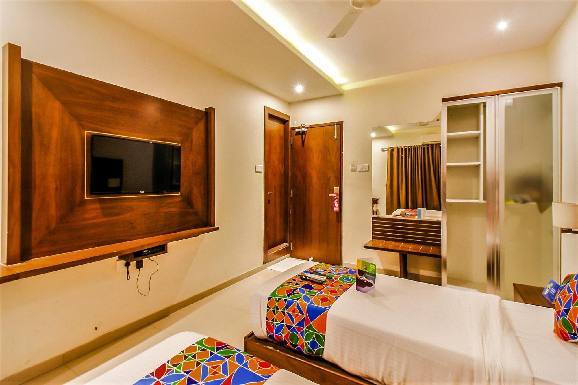 Fabhotel Empire - Nr International Airport 3*