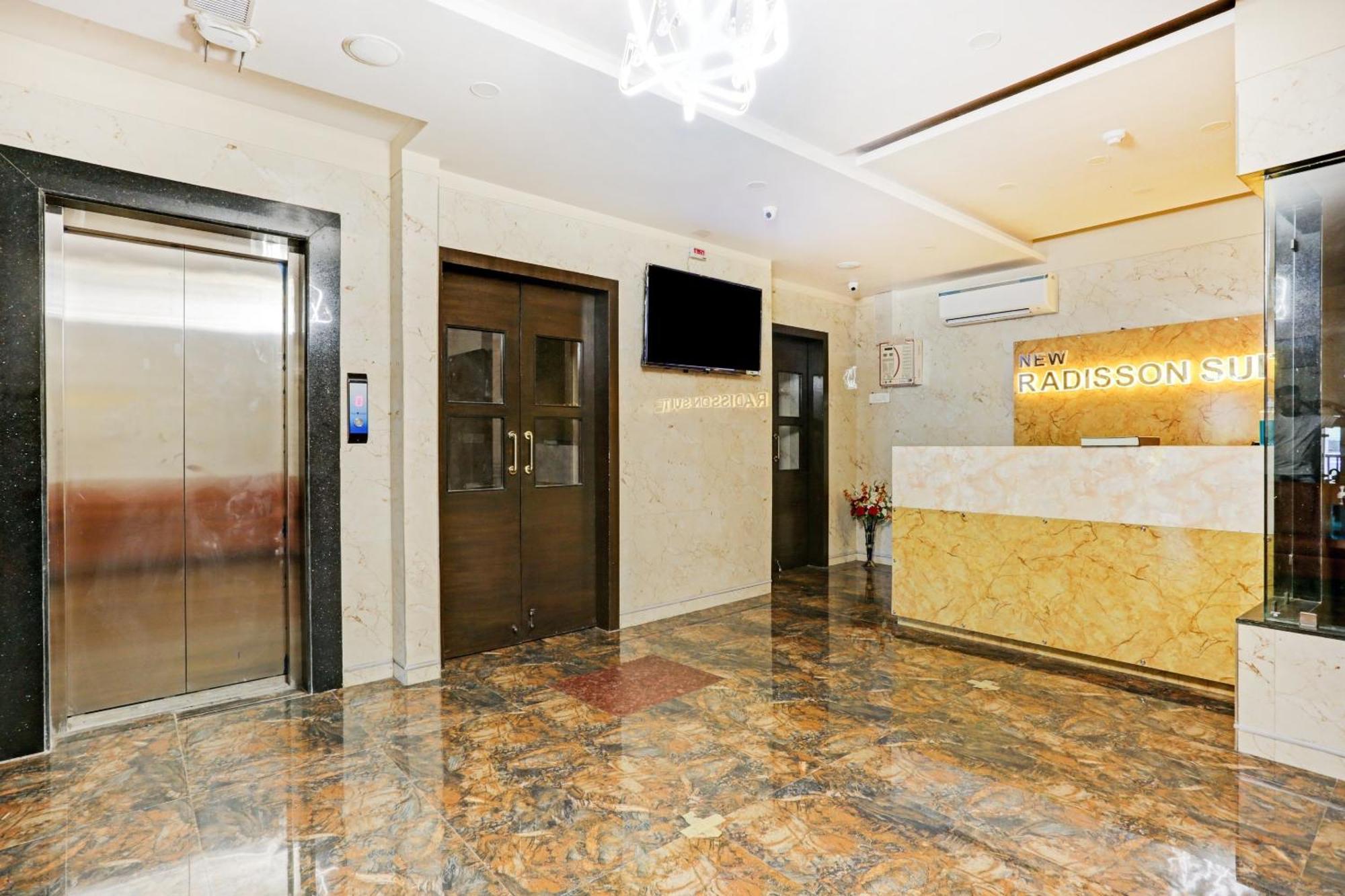 Hotel Capital O 80951 Vertigo