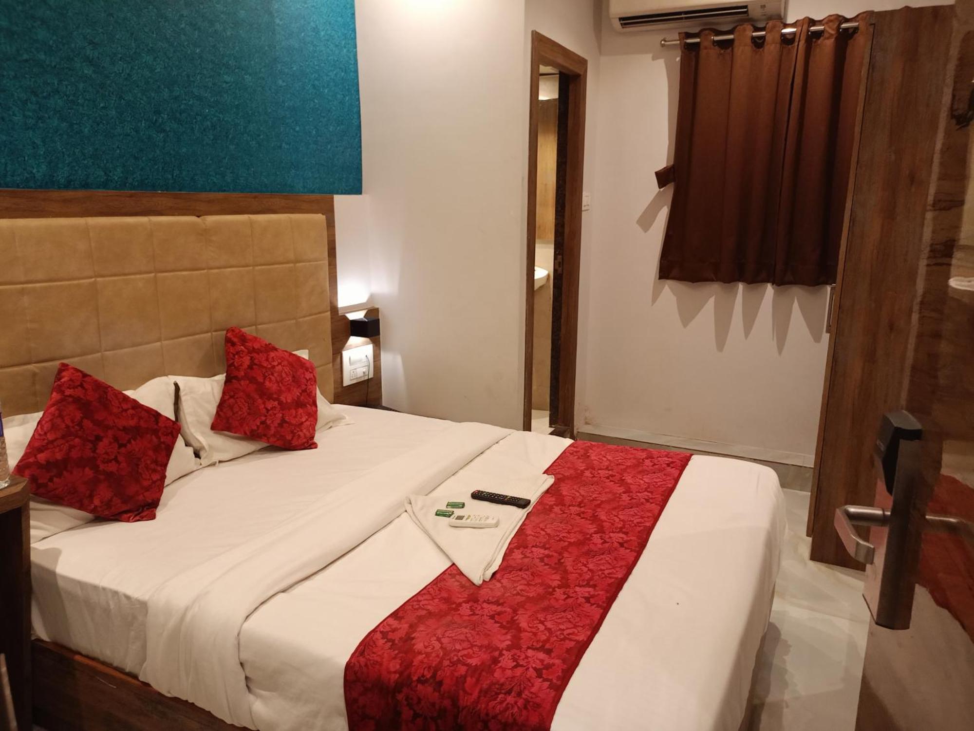 Kishan Lodging & Boarding 3*