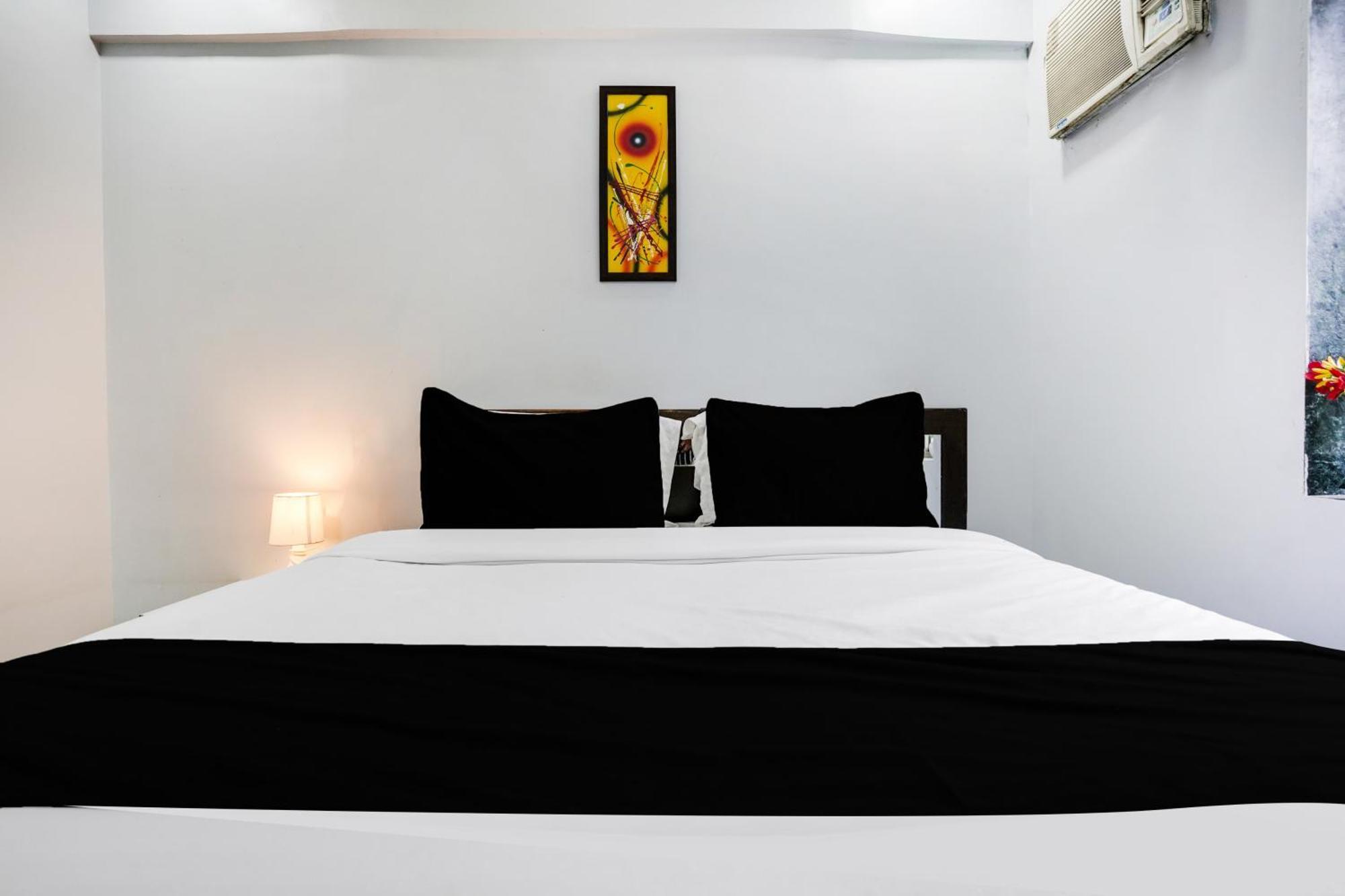 Super Collection O Andheri Near Airport Formerly We 4*