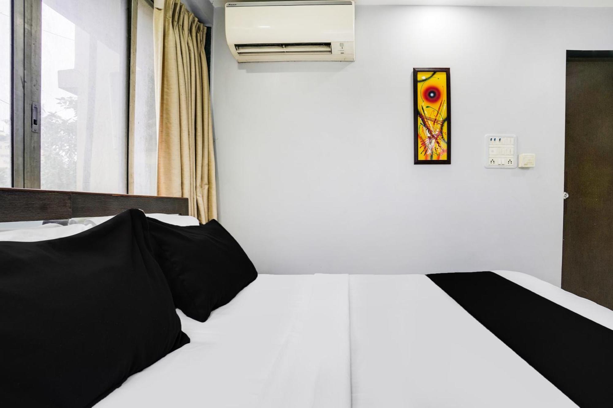 Super Collection O Andheri Near Airport Formerly We