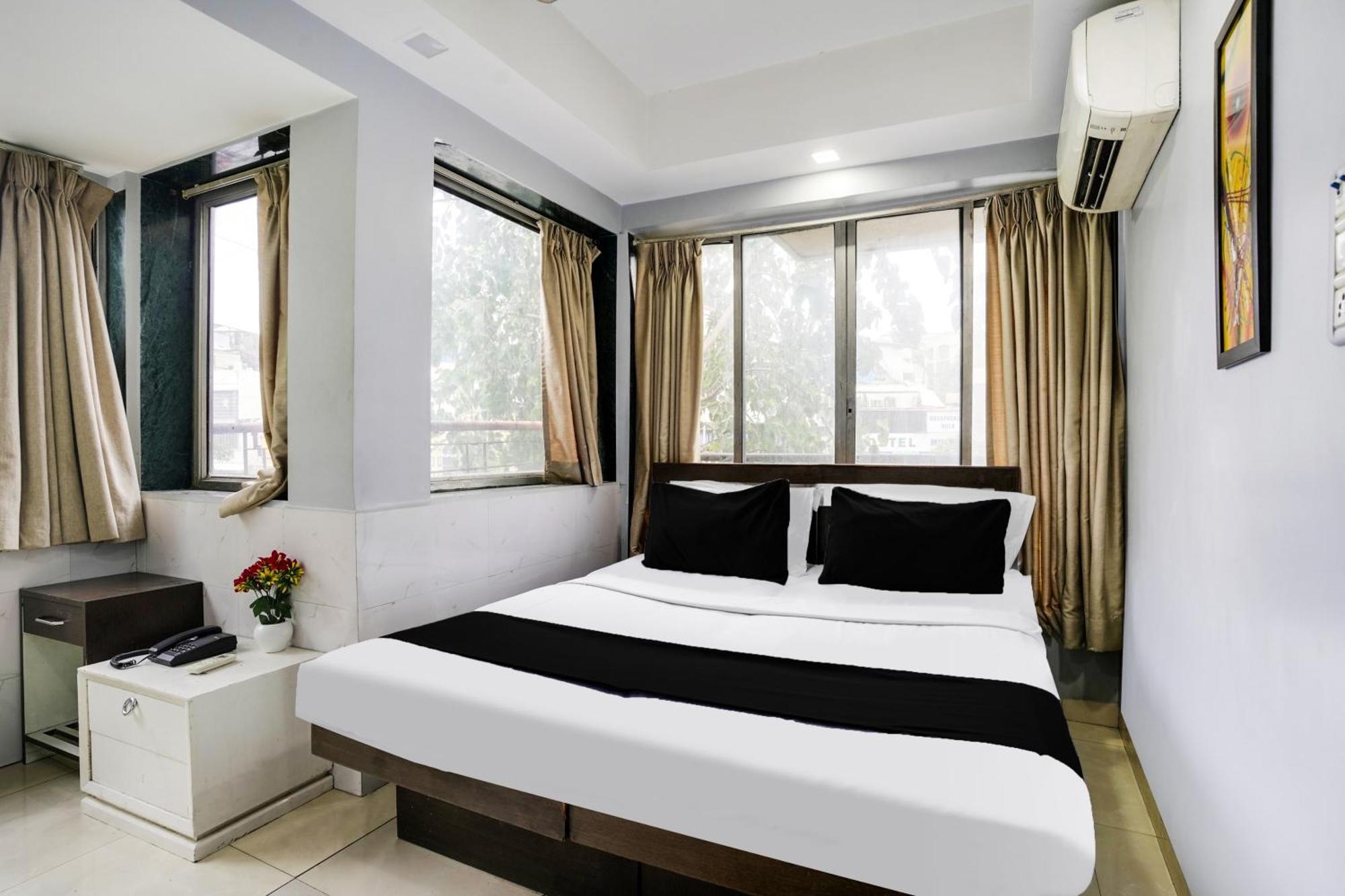 Super Collection O Andheri Near Airport Formerly We Mumbai