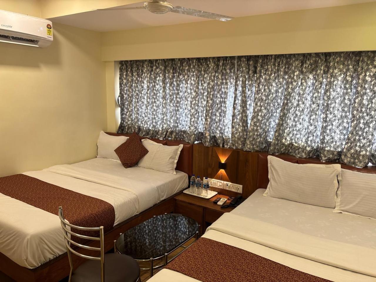 Abraj Hotel *