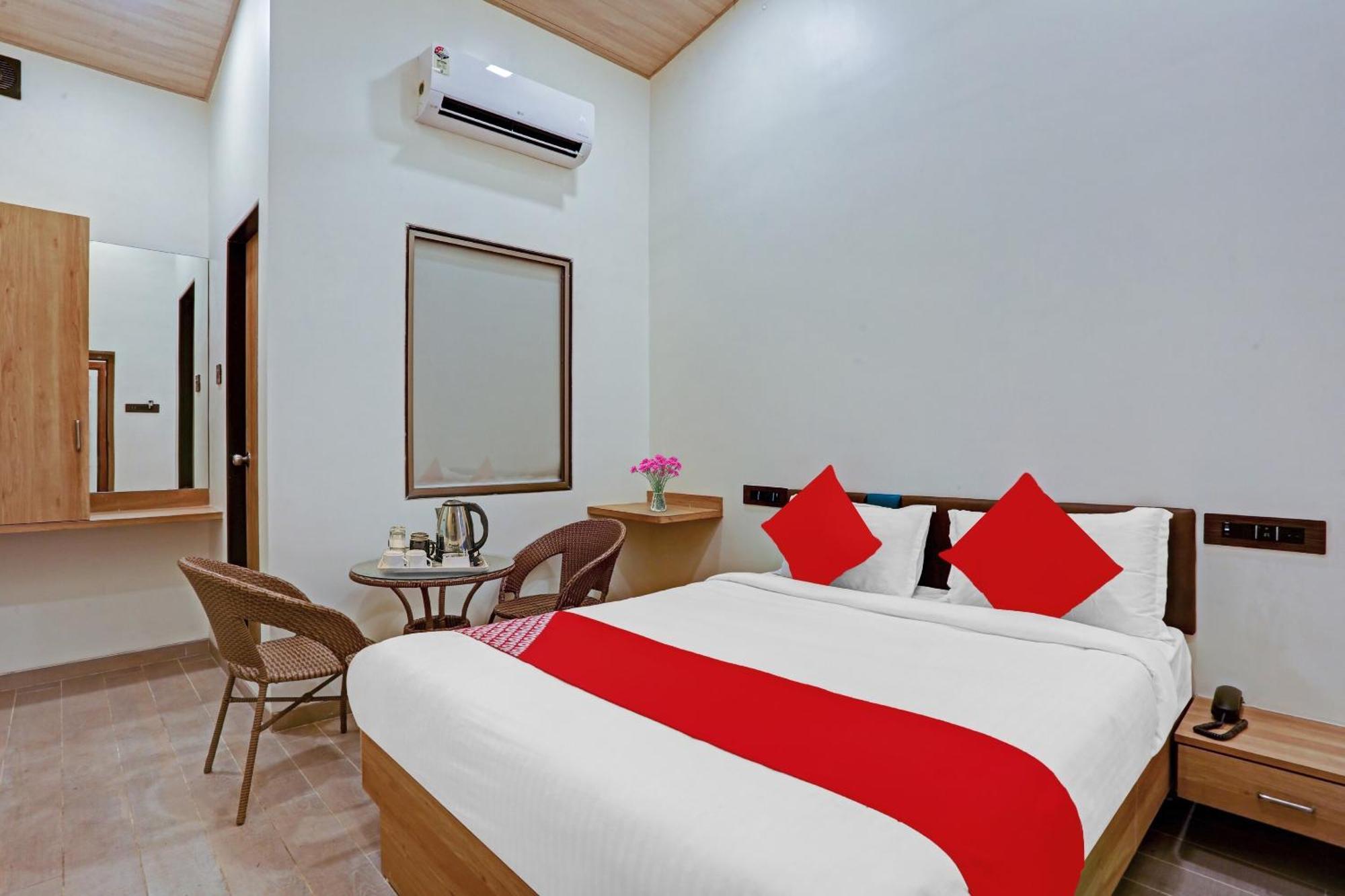 Super O Malali Residency