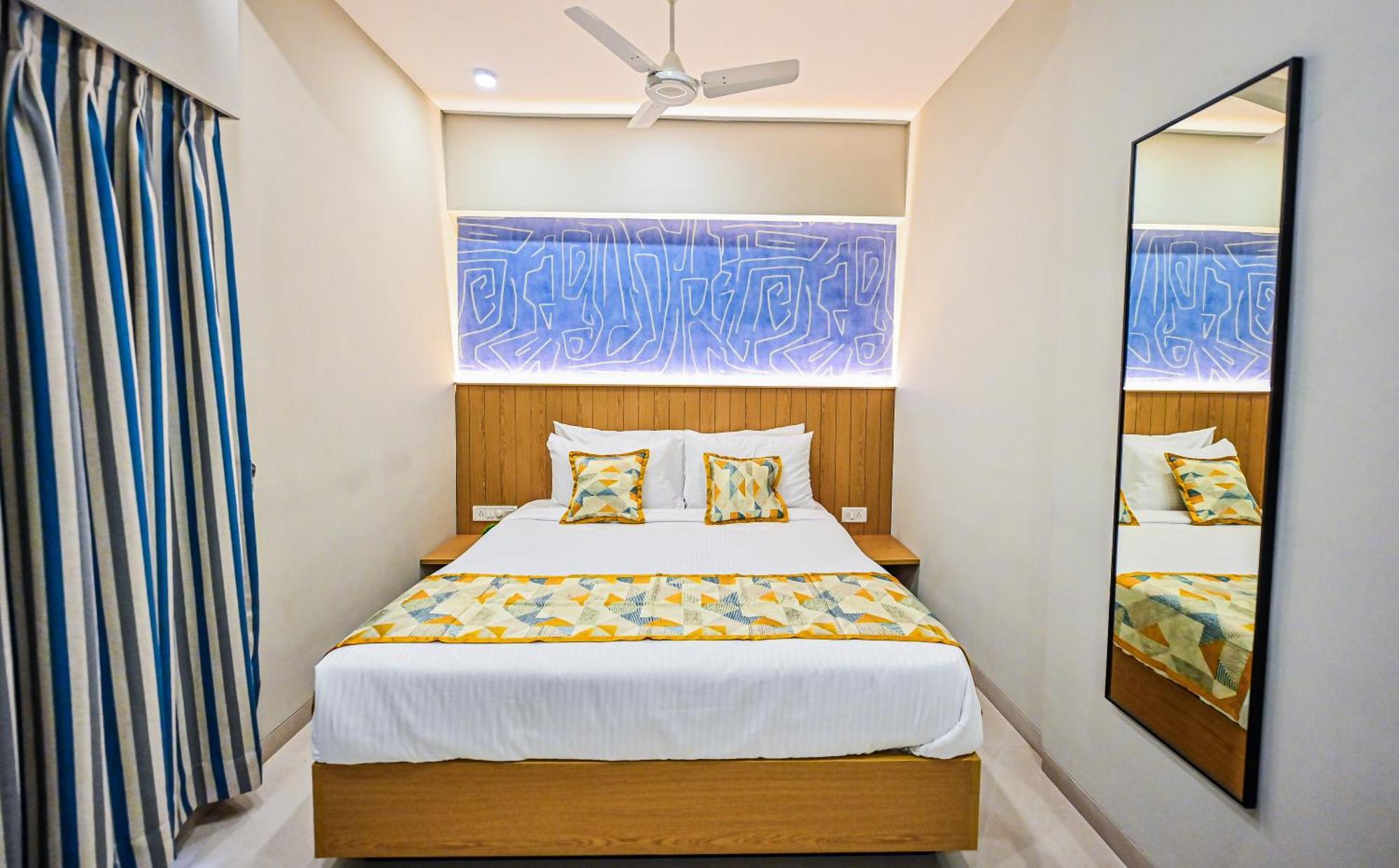 Hotel Indie Studios, Chembur
