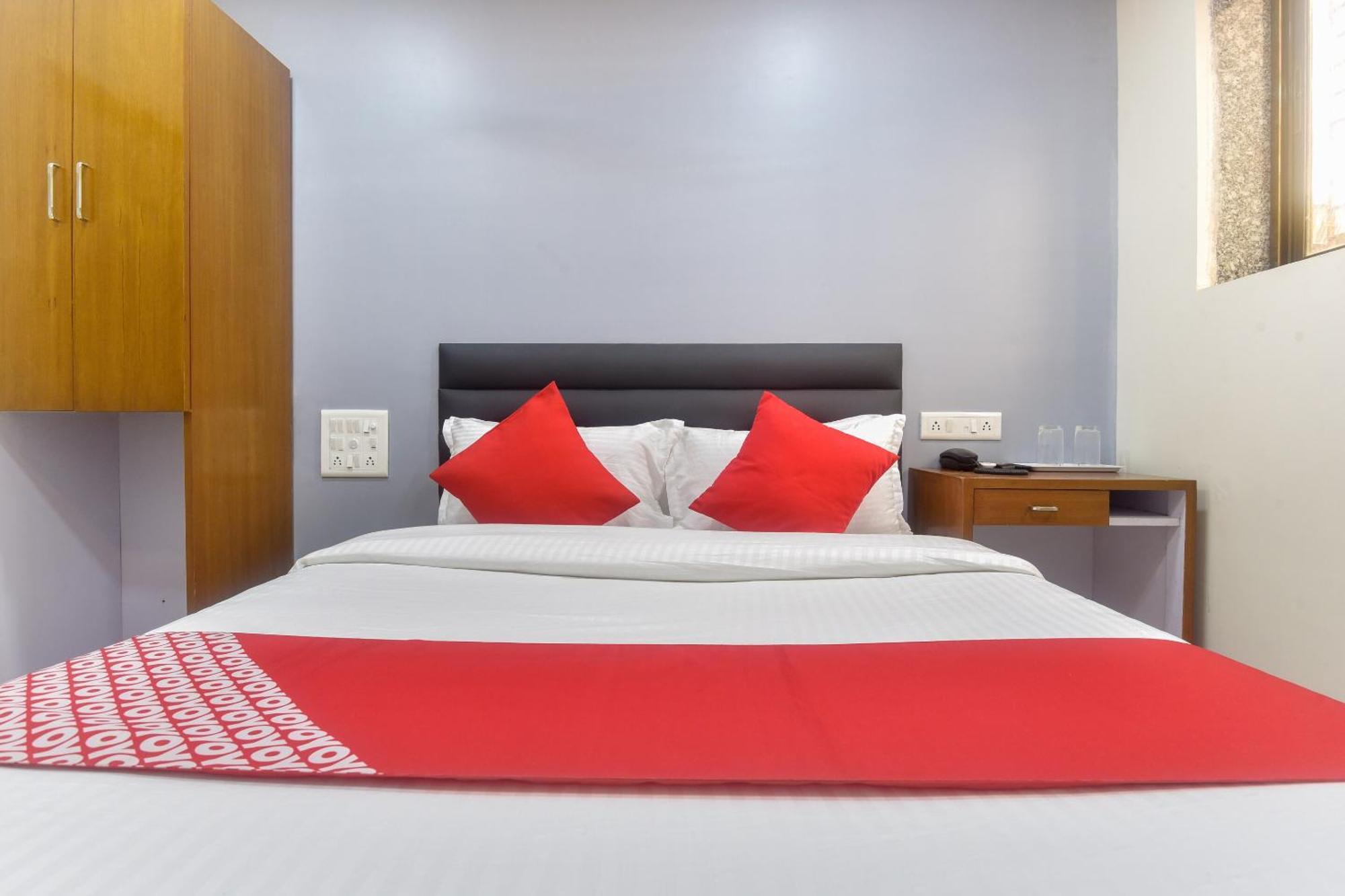 O Royal Aqua Hotel Mumbai