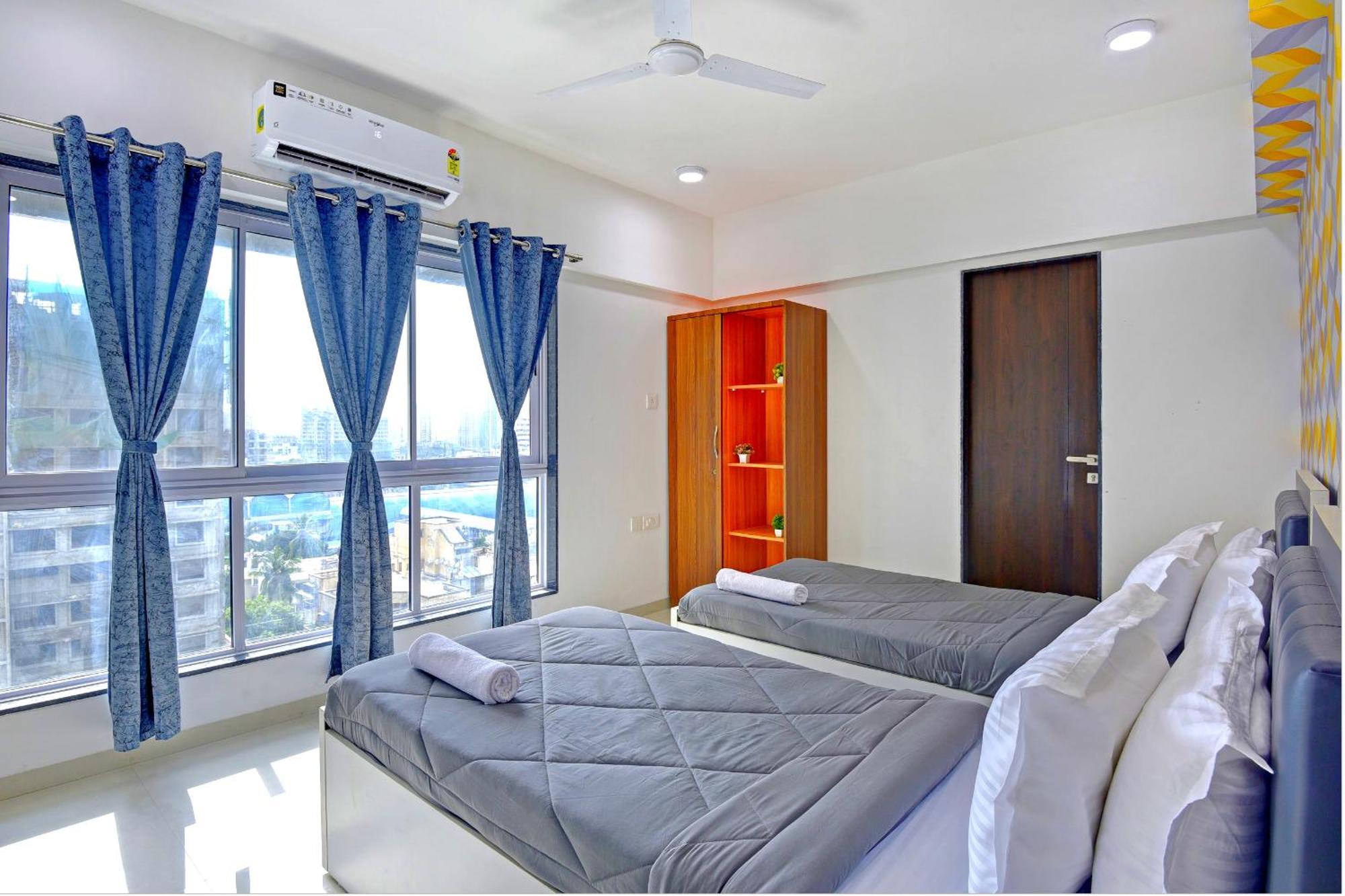 Hsquare Luxury Goregaon Apartment Mumbai