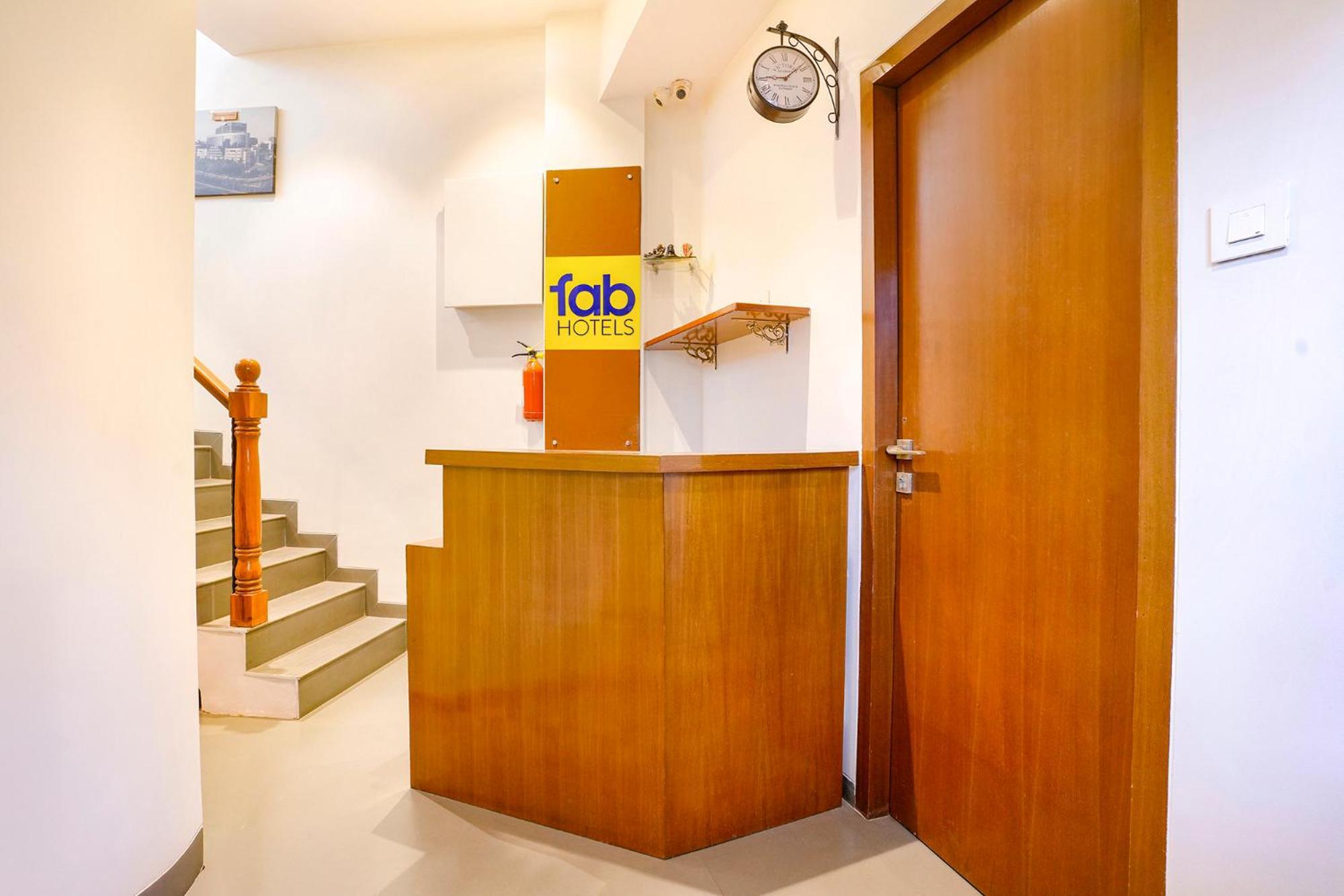 Fabhotel Corporate Jb Nagar Nr Airport