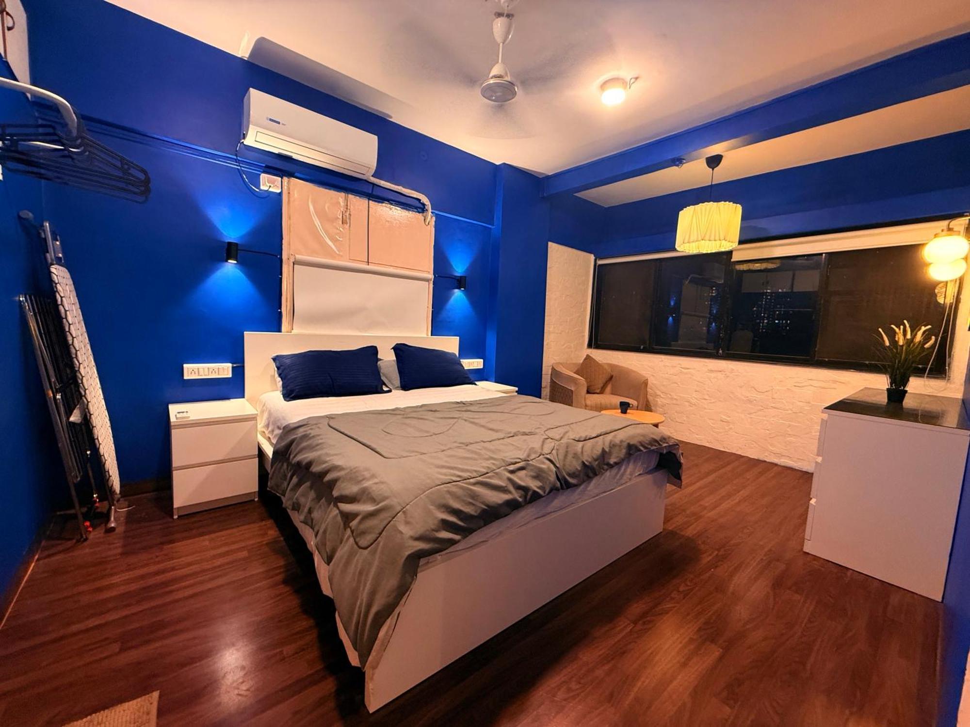 Elite 1 - 65'tv, Netflix&chill, Luxury 2bhk Apartment Mumbai