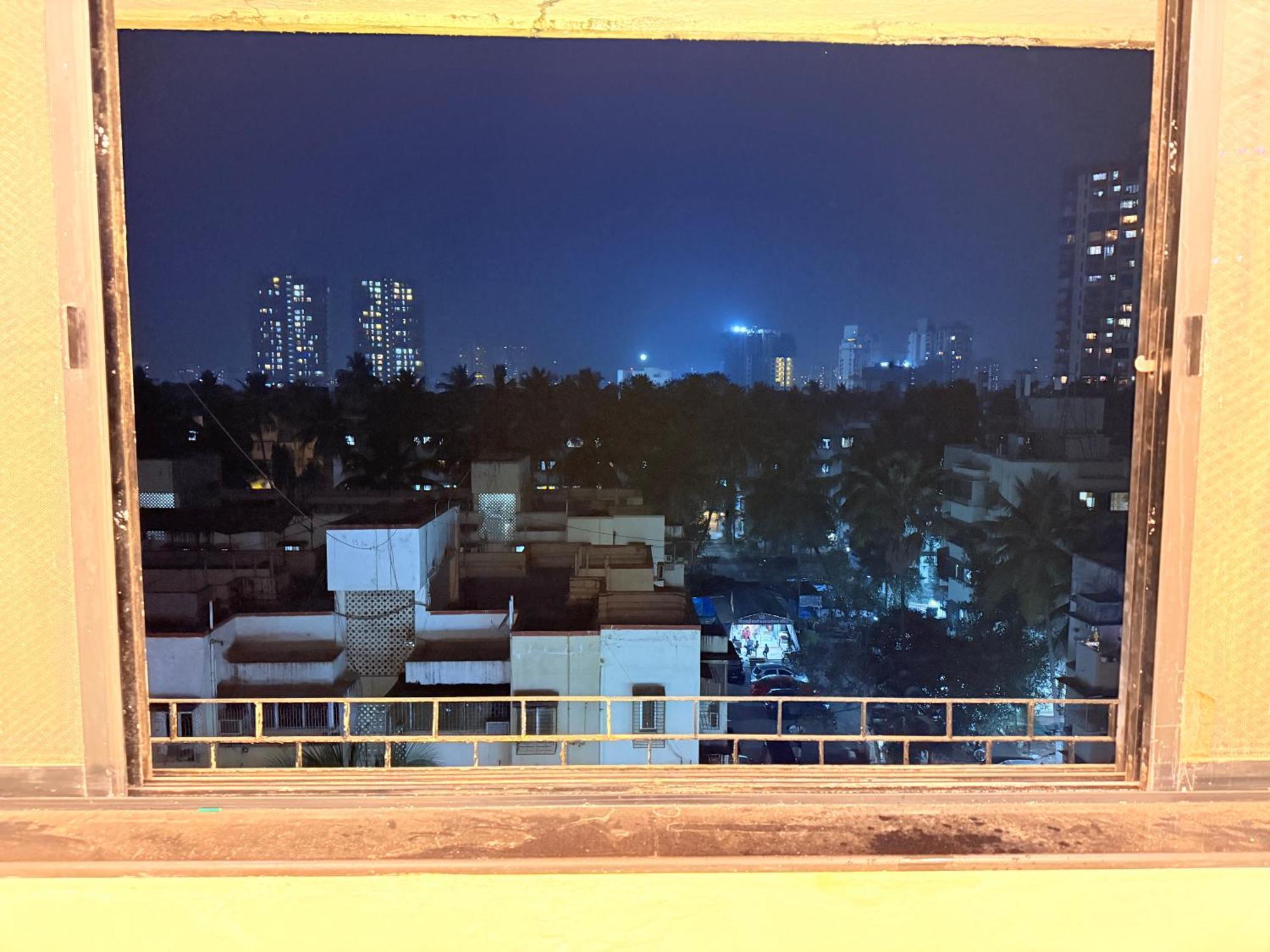 Apartment Elite 1 - 65'tv, Netflix&chill, Luxury 2bhk