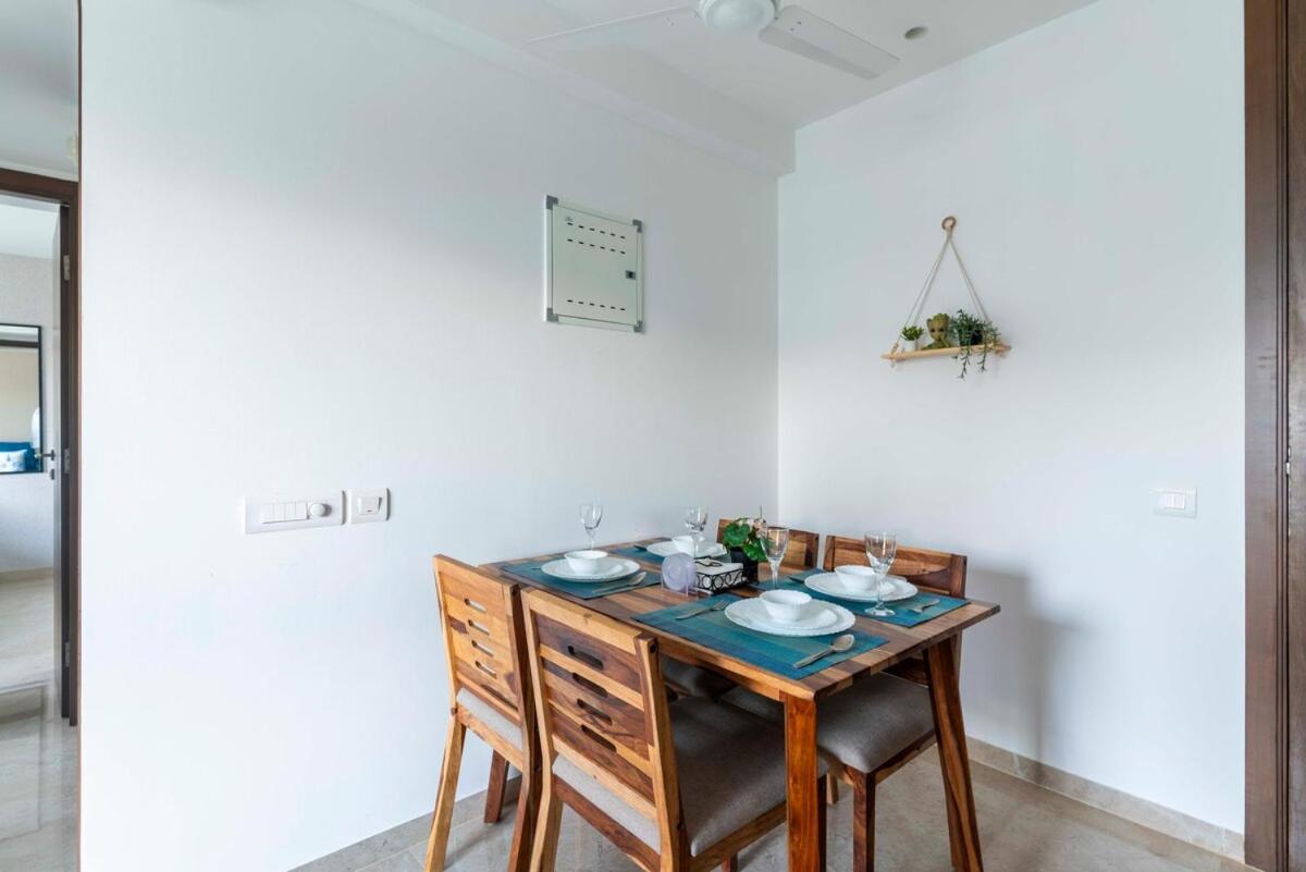 Graceful, Vivid 1bhk In Hiranandani Powai Apartment *