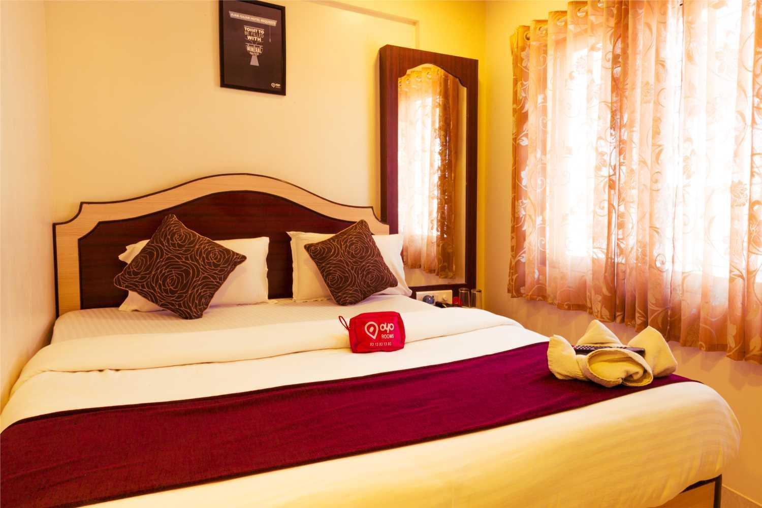 Hotel O Royal Grand Near Chhatrapati Shivaji International Airport