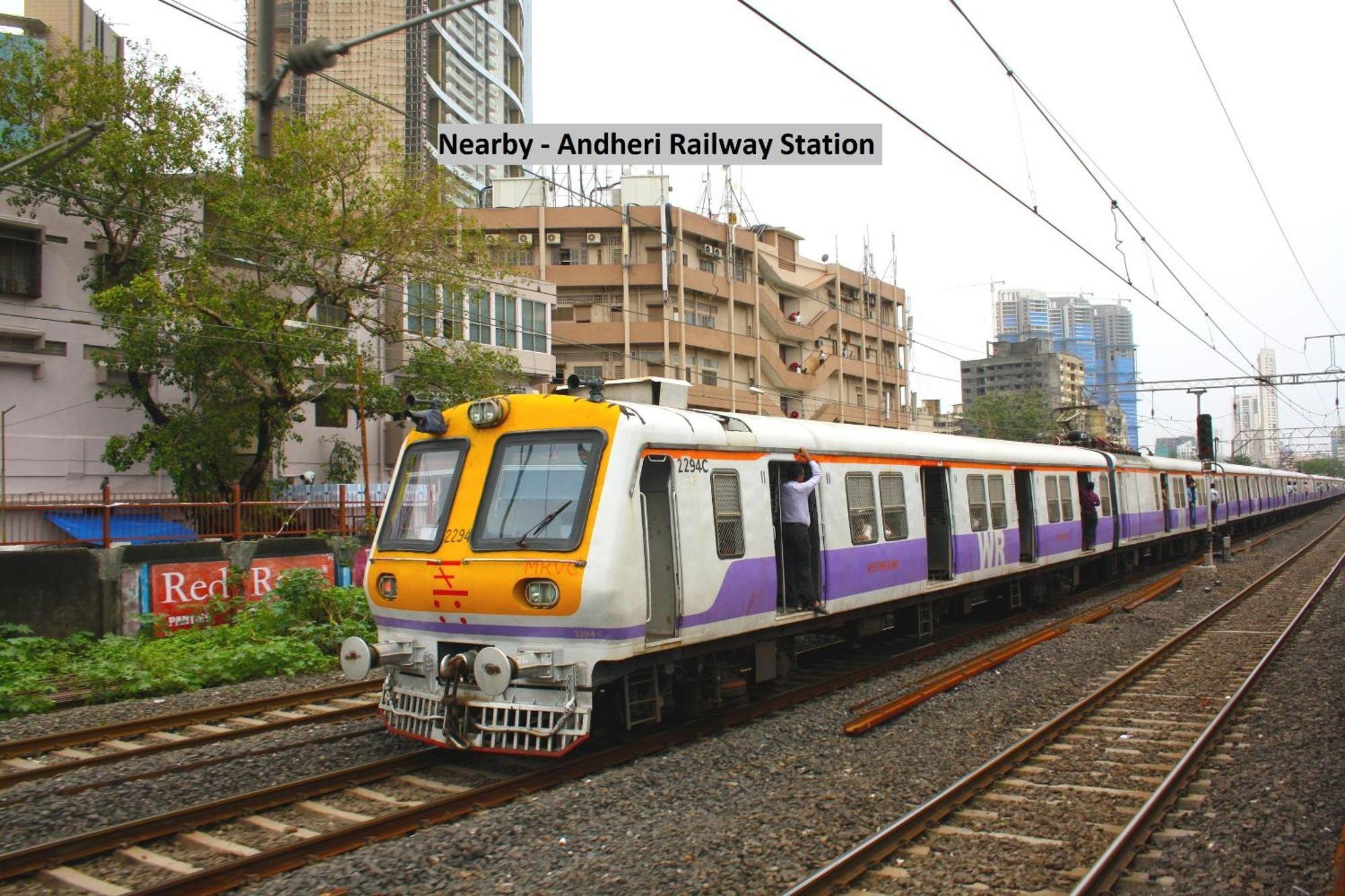 O Royal Grand Near Chhatrapati Shivaji International Airport Mumbai