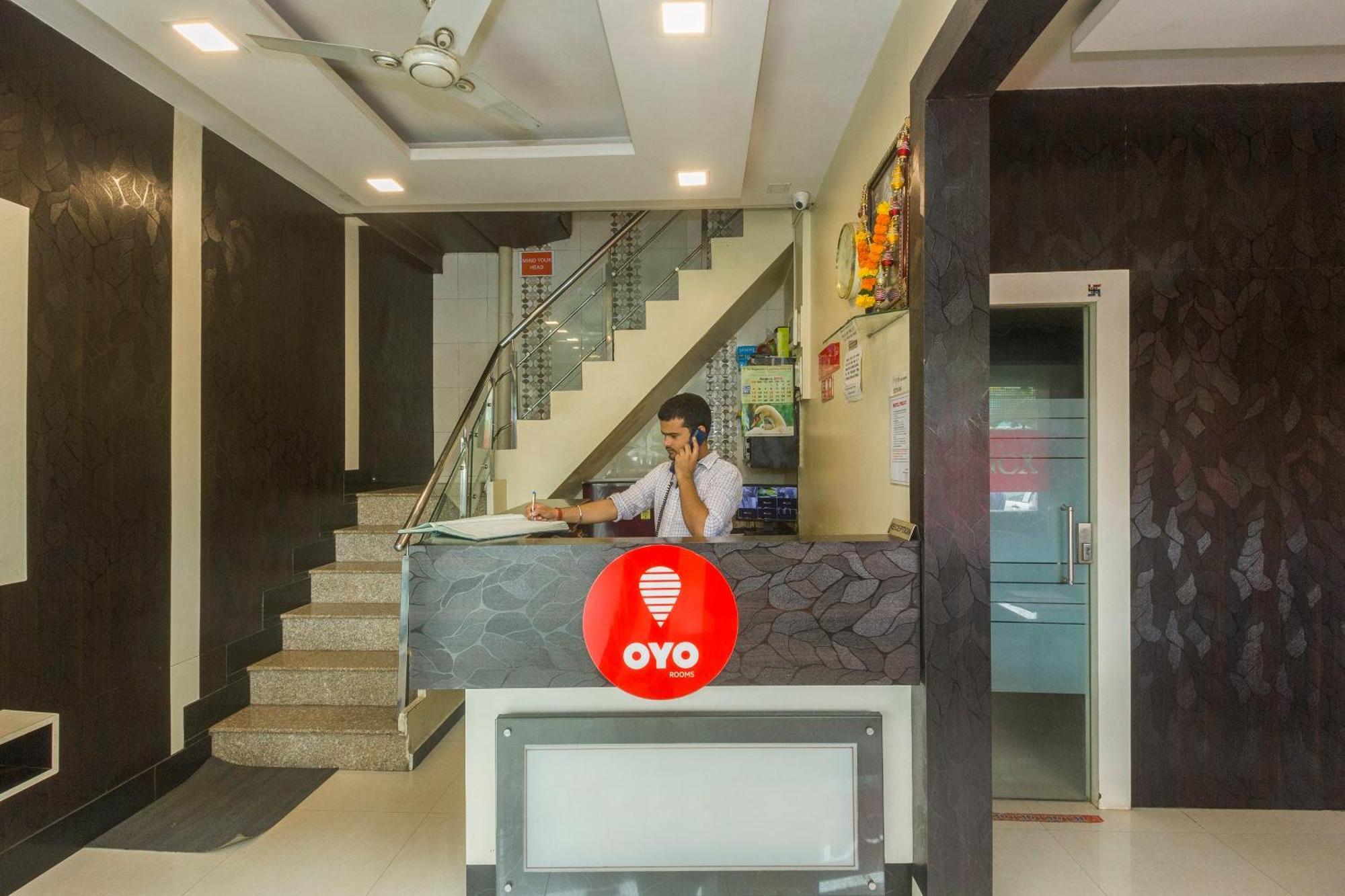 O Royal Grand Near Chhatrapati Shivaji International Airport 3* Mumbai