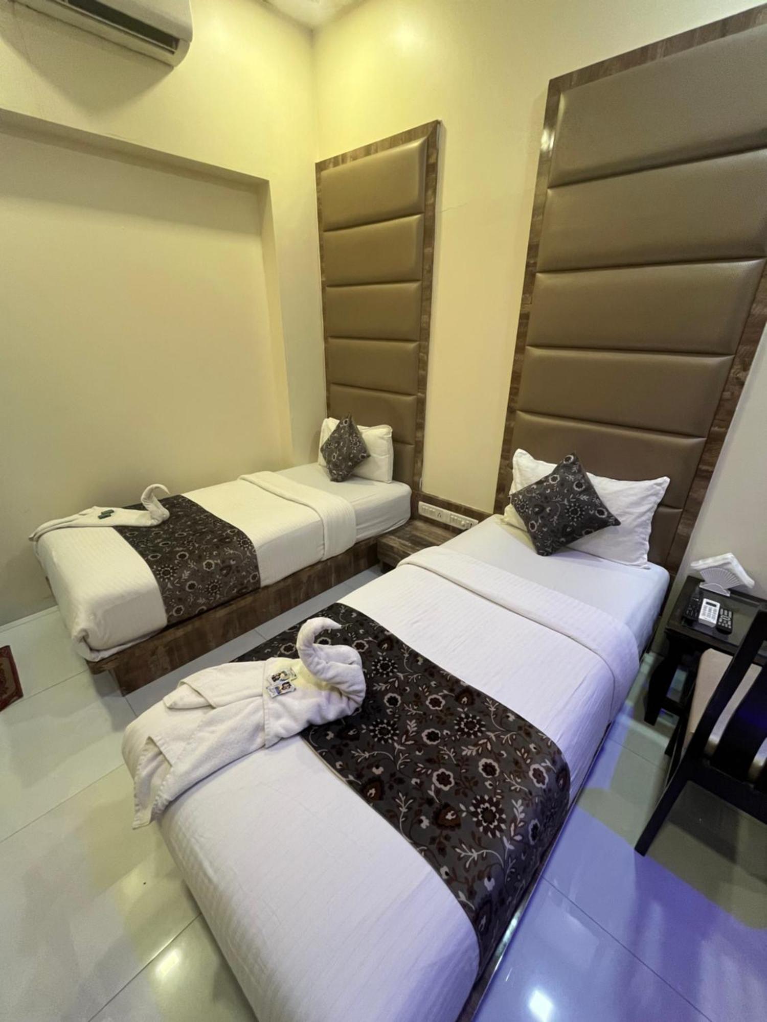 Magnet T-2 Hotel Mumbai