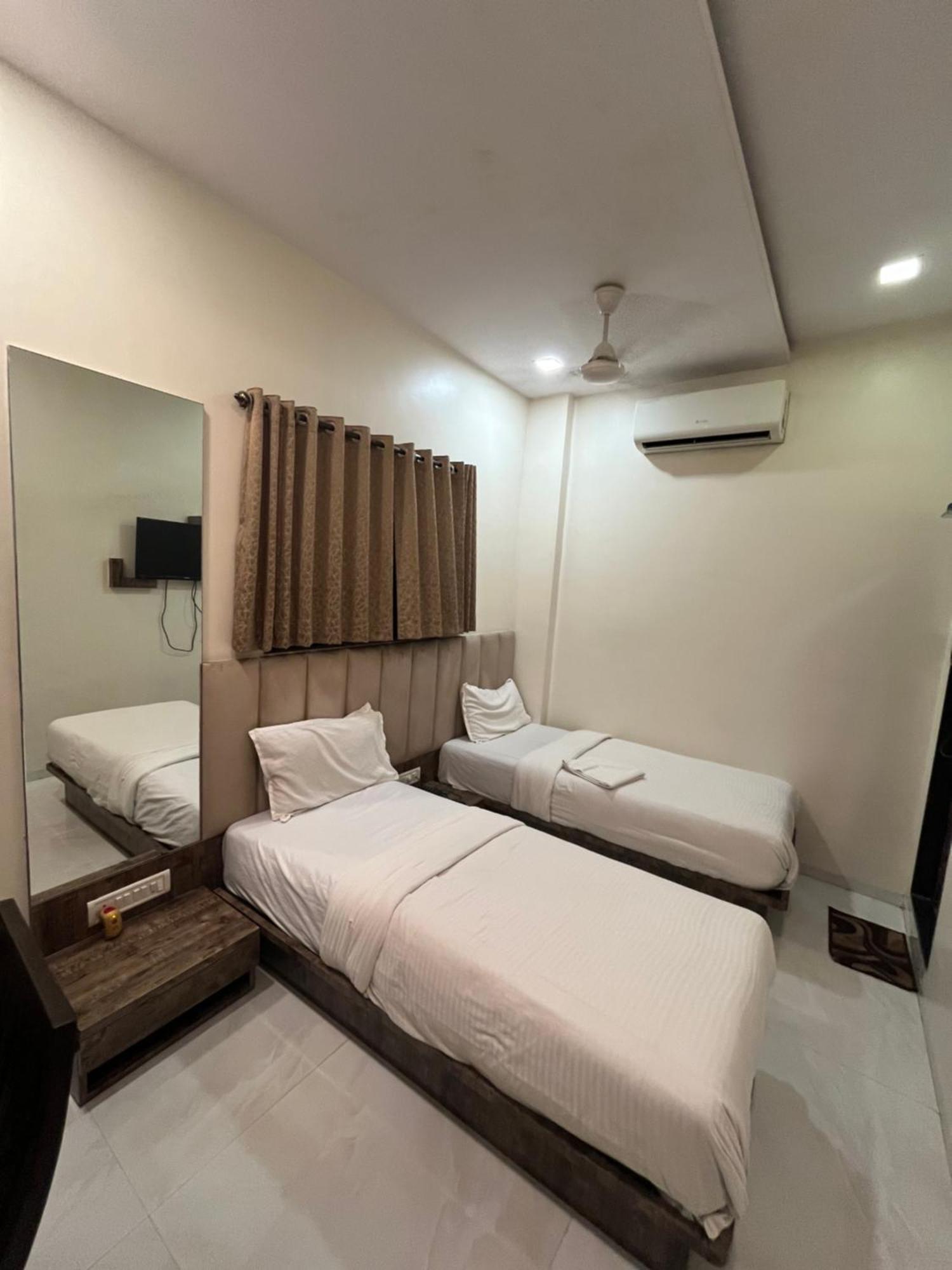 Hotel Magnet T-2 Mumbai