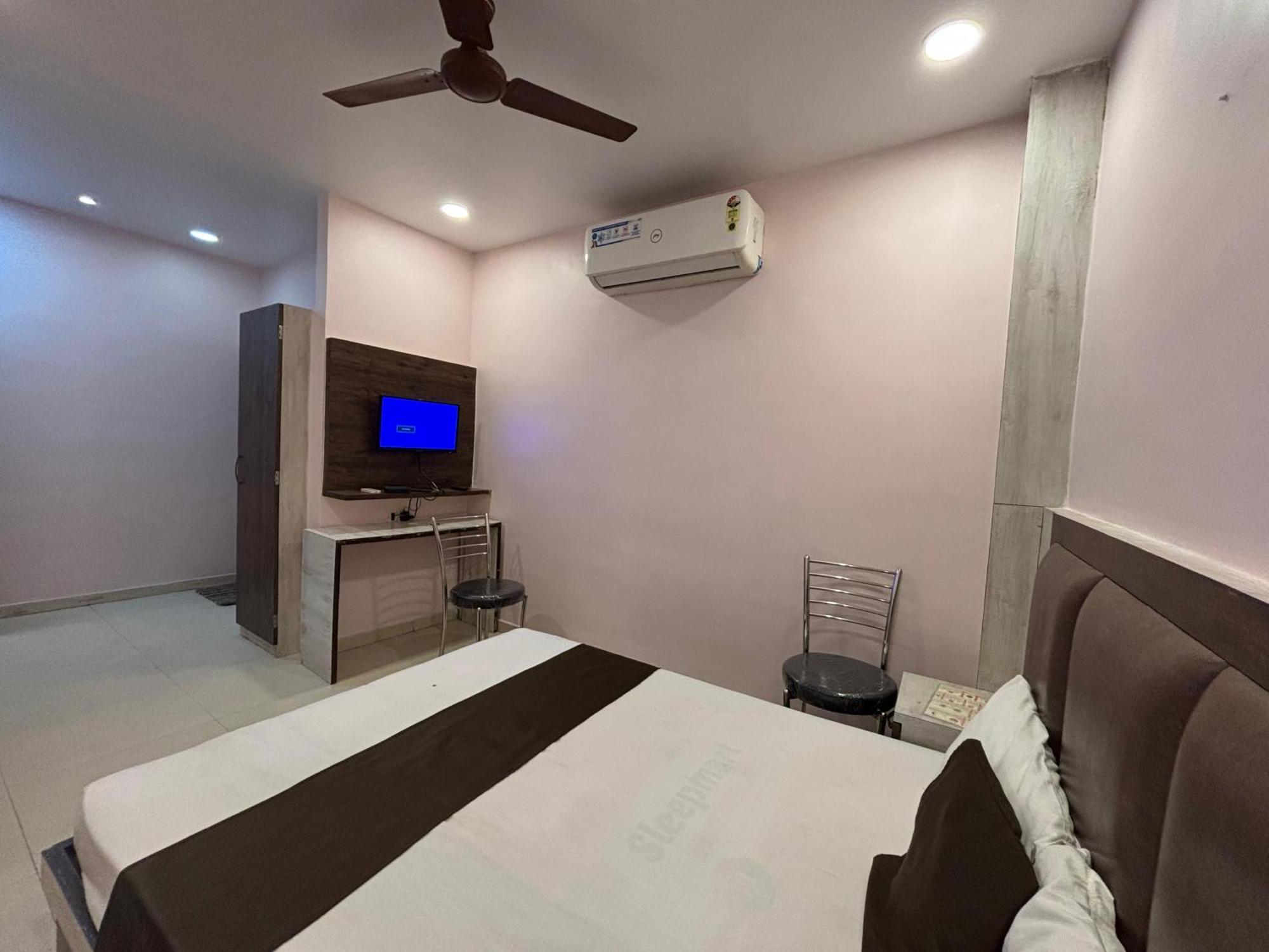 Fabhotel Tawakkal Mumbai