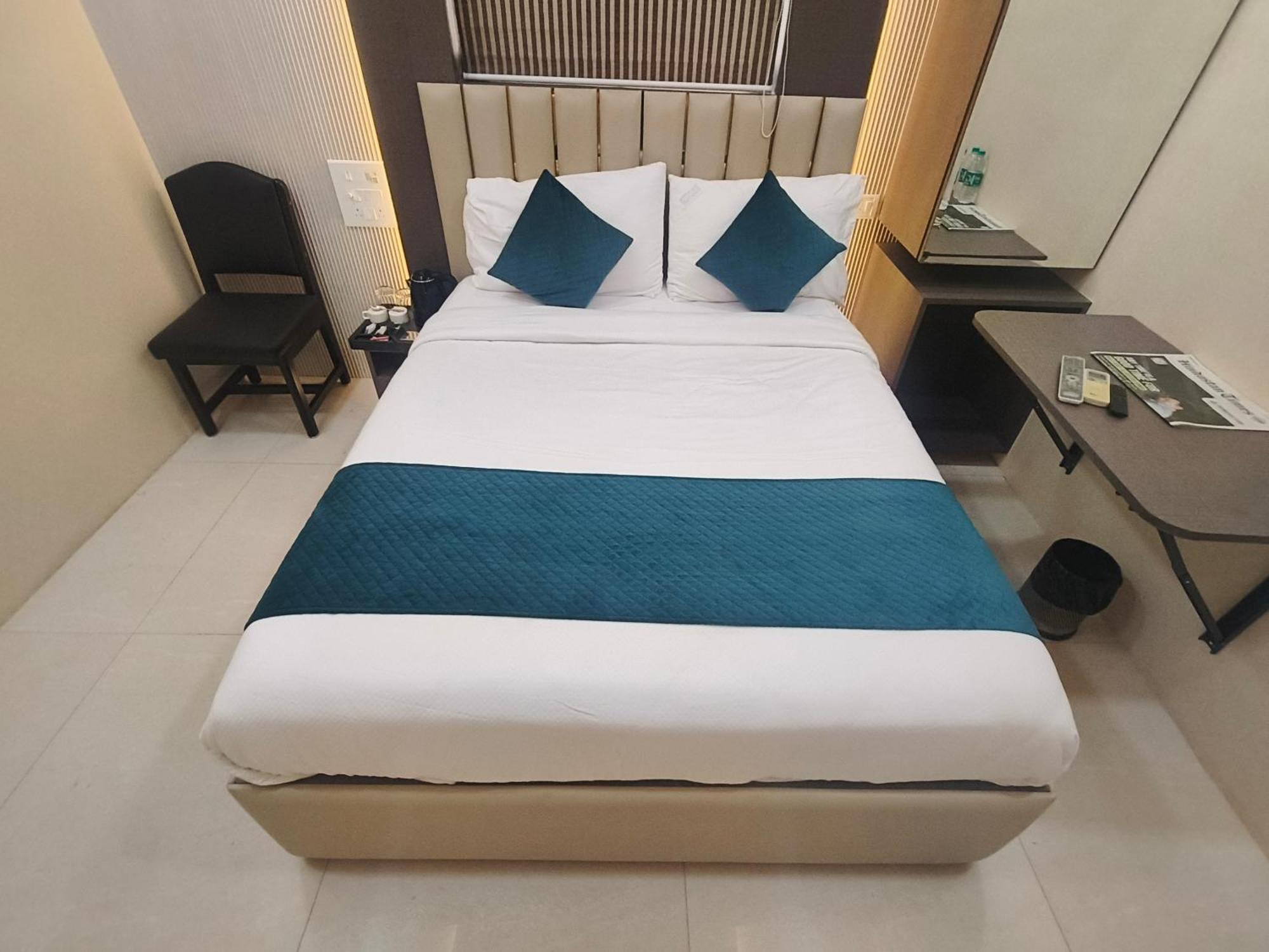 Triton - Near Us Embassy - In Sion Hotel Mumbai