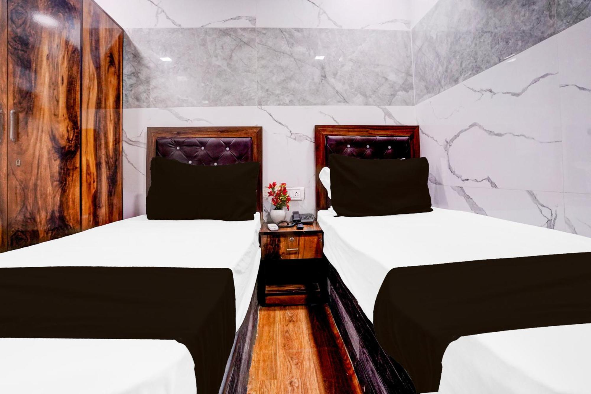 Hotel O Sunset Avenue *