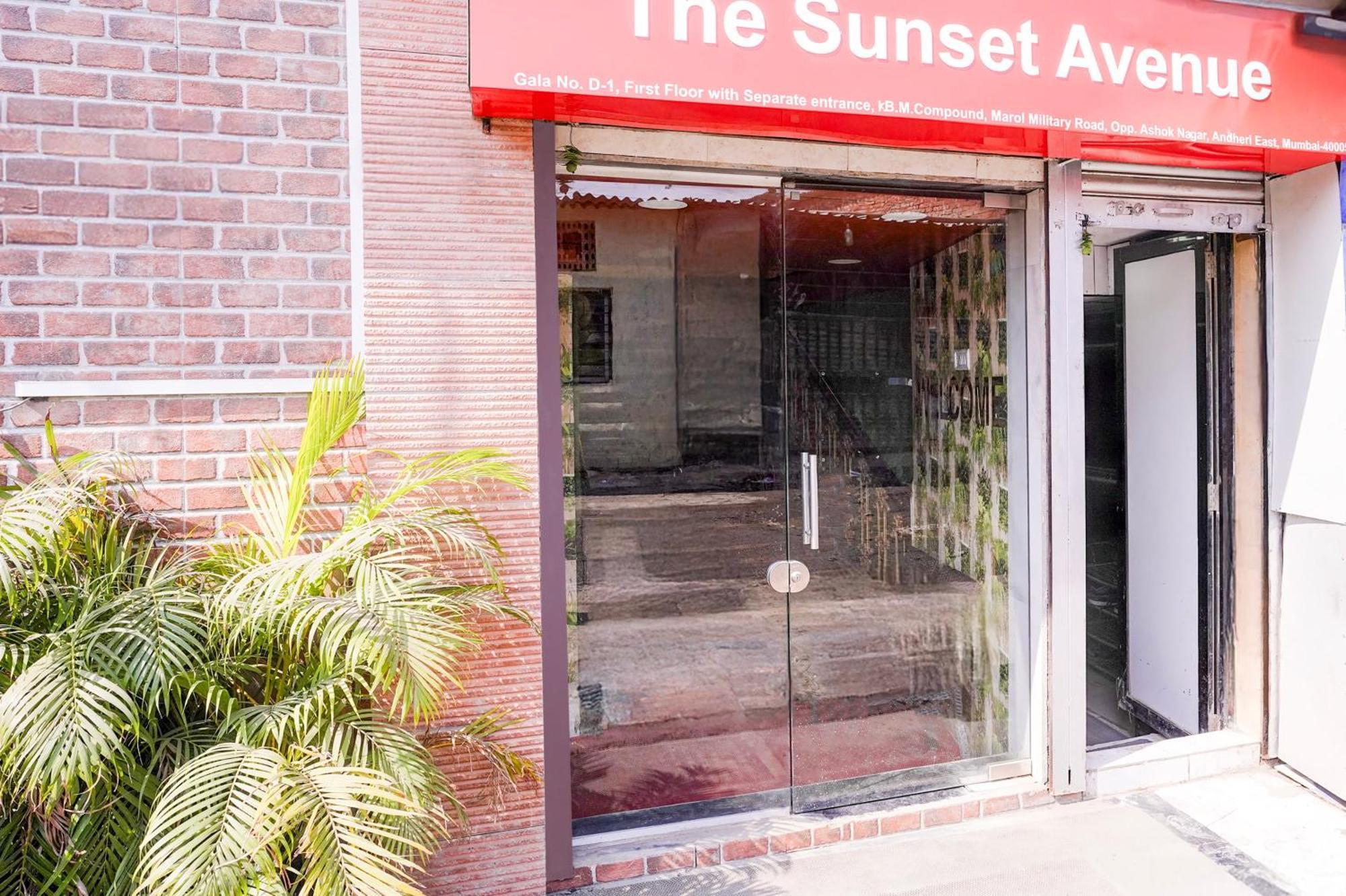 Hotel O Sunset Avenue *