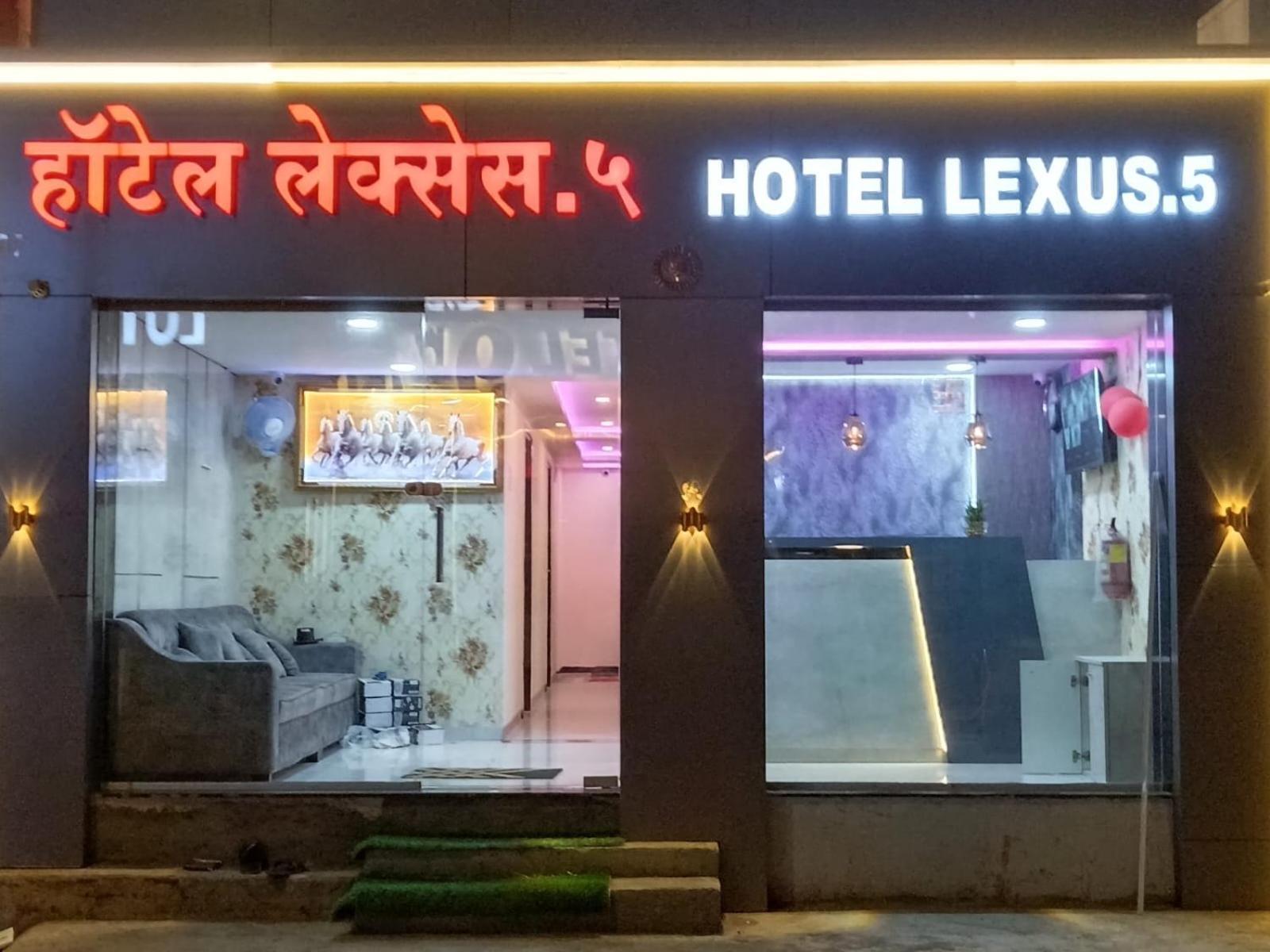 Lexus 5 2* Mumbai