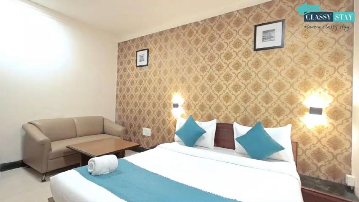 Hotel Manas Residency Classy