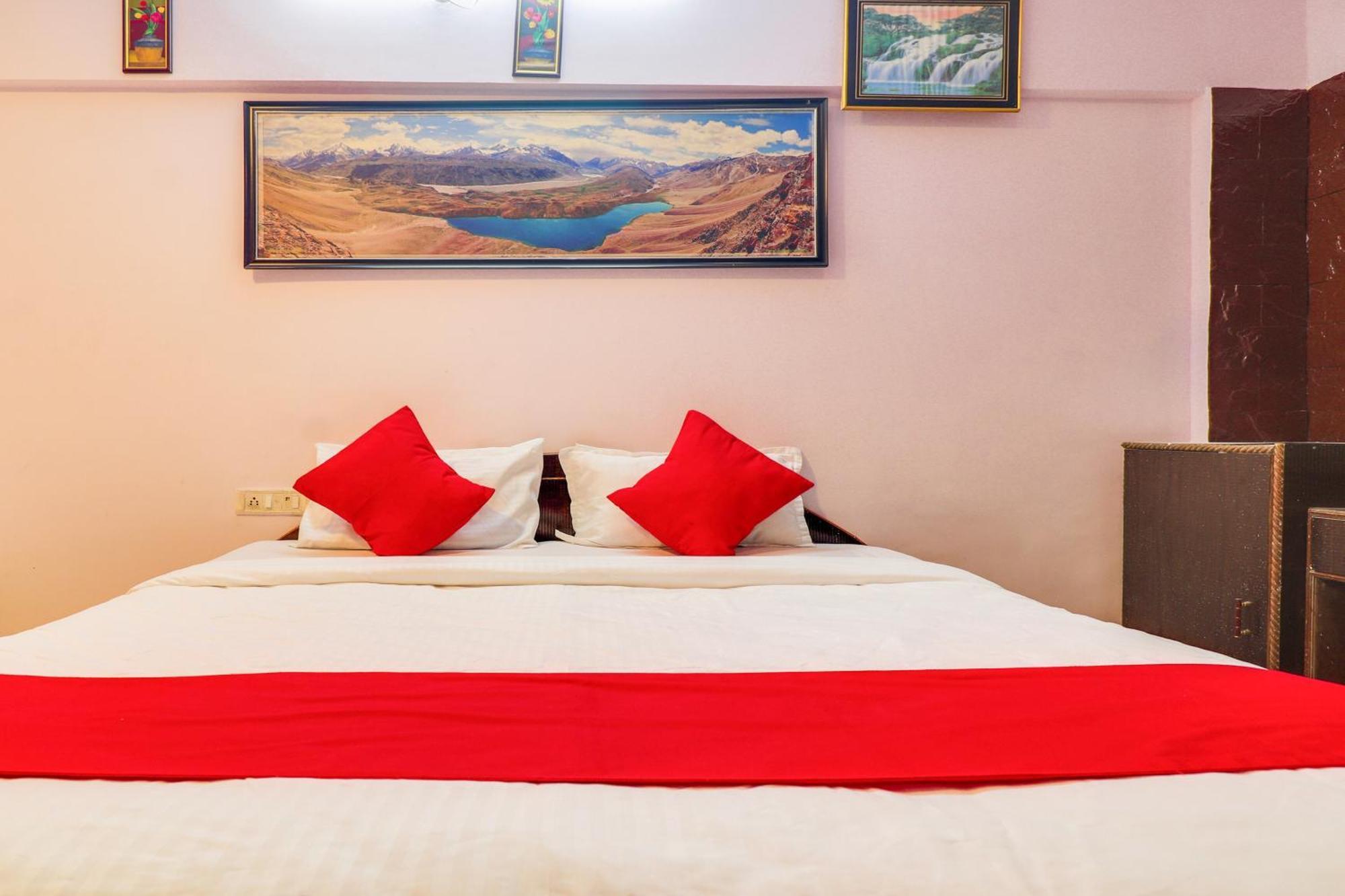 Collection O Sher E Punjab Andheri 3*