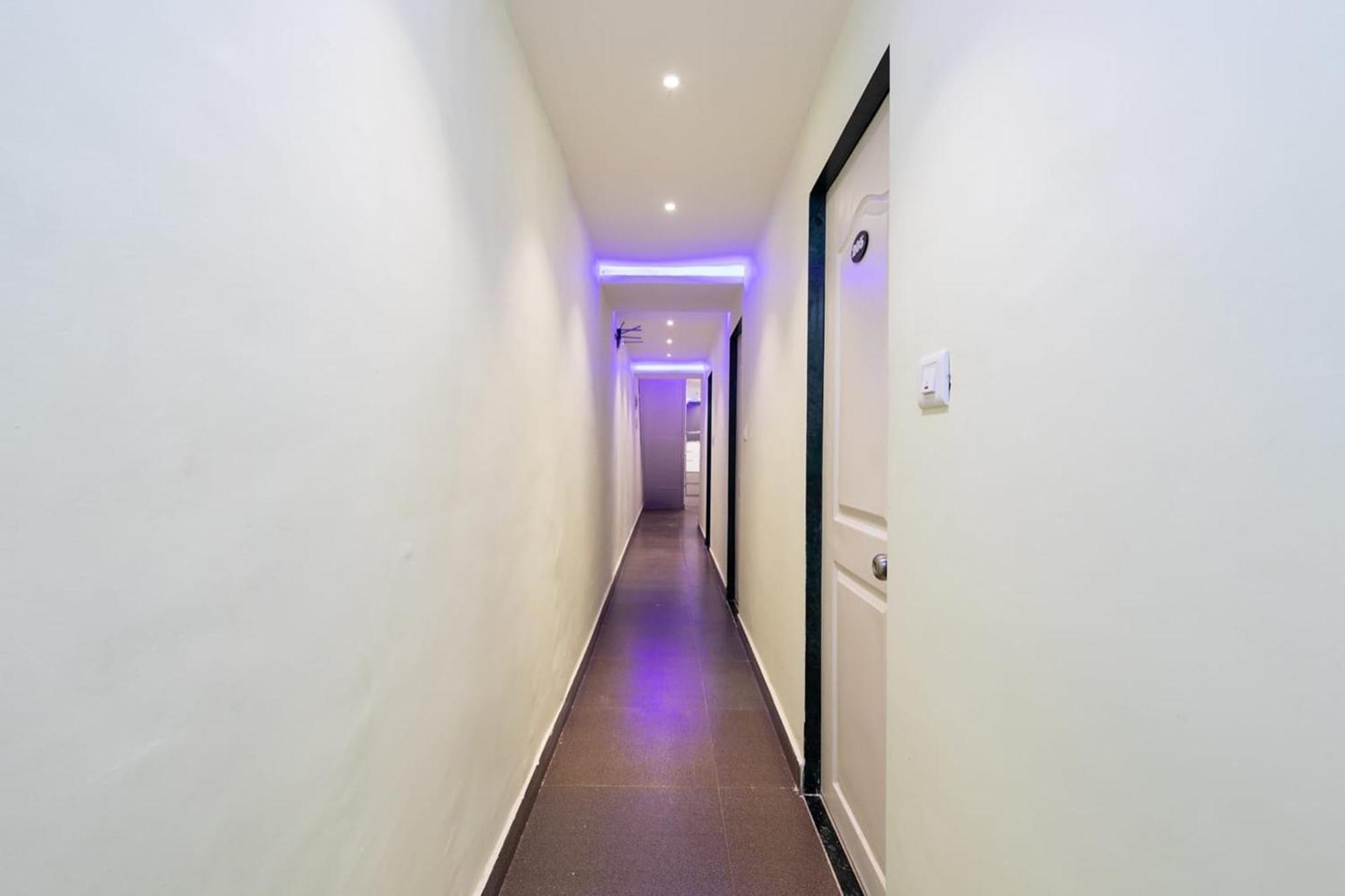 Hotel Shera Residency 2*