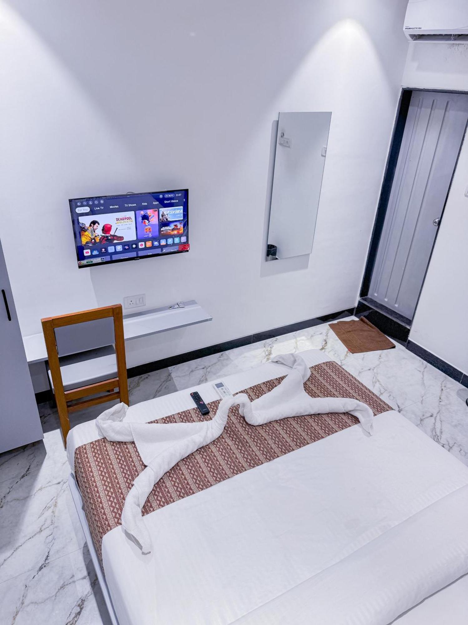 Flora Bed & Breakfast Mumbai