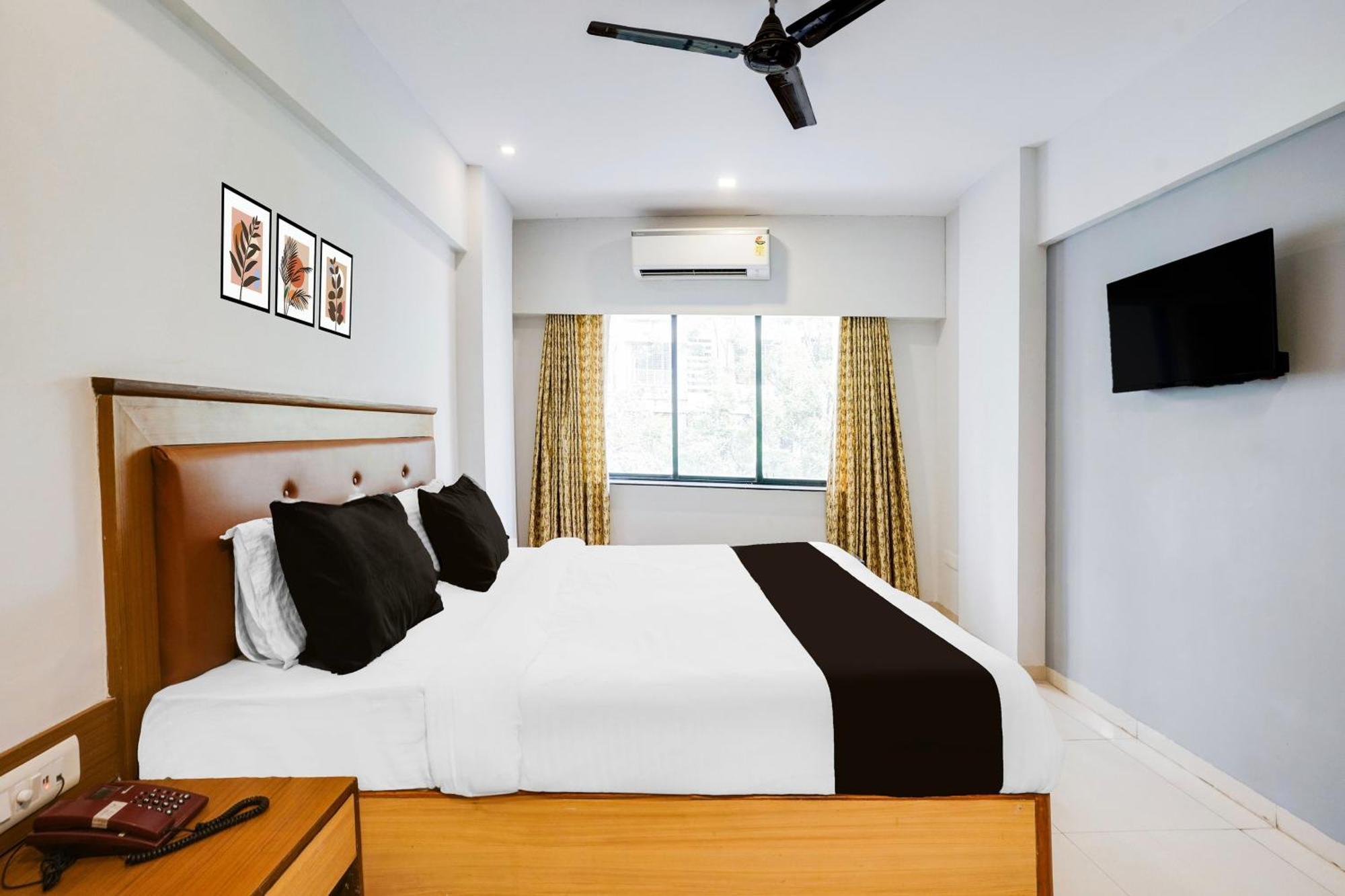 Super Townhouse Marol Near Airport Hotel