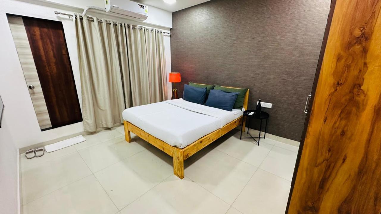 Luxe-bnb Near Airport Homestay Mumbai