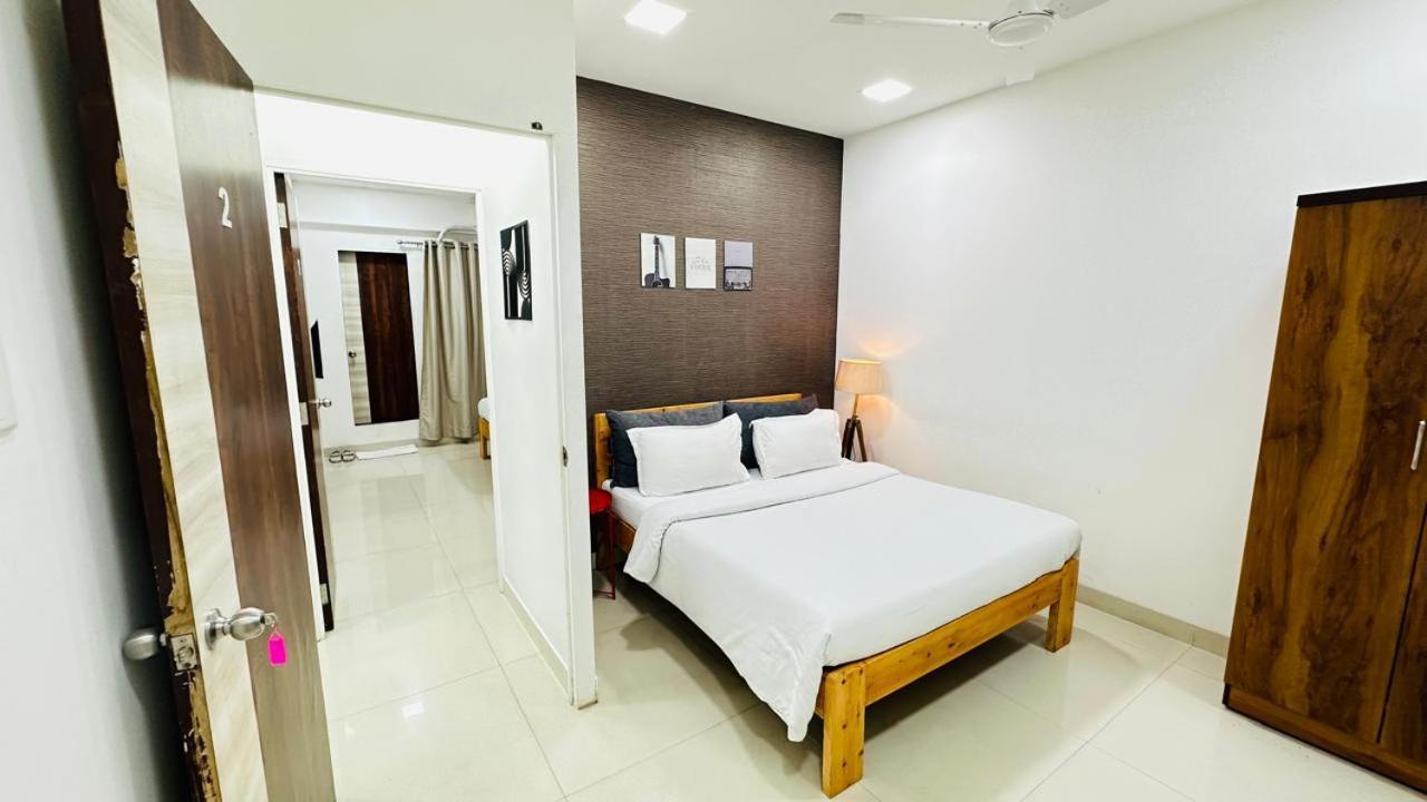 Luxe-bnb Near Airport Homestay *
