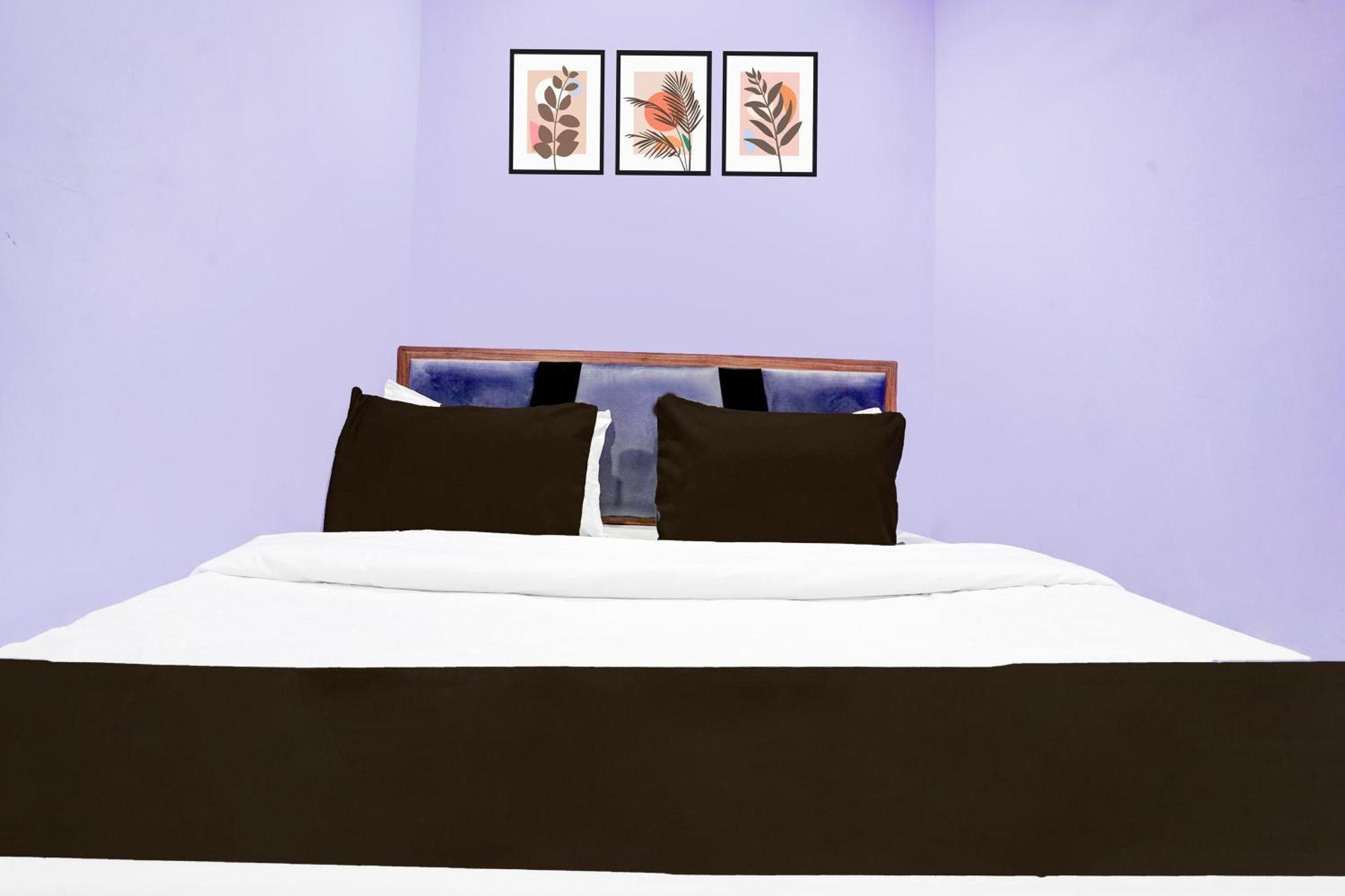 Hotel O Ashyana & Mumbai