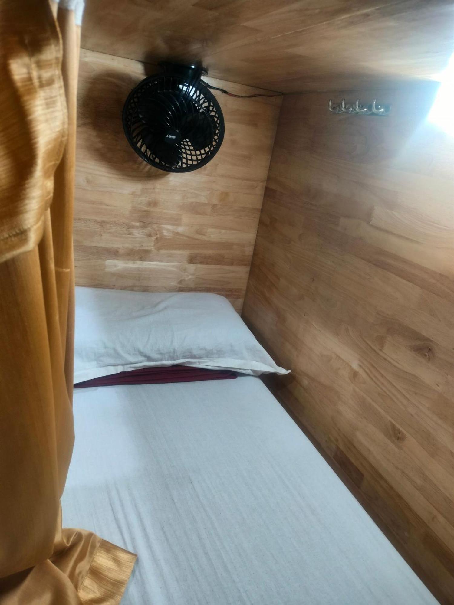 Breeze Bed Space