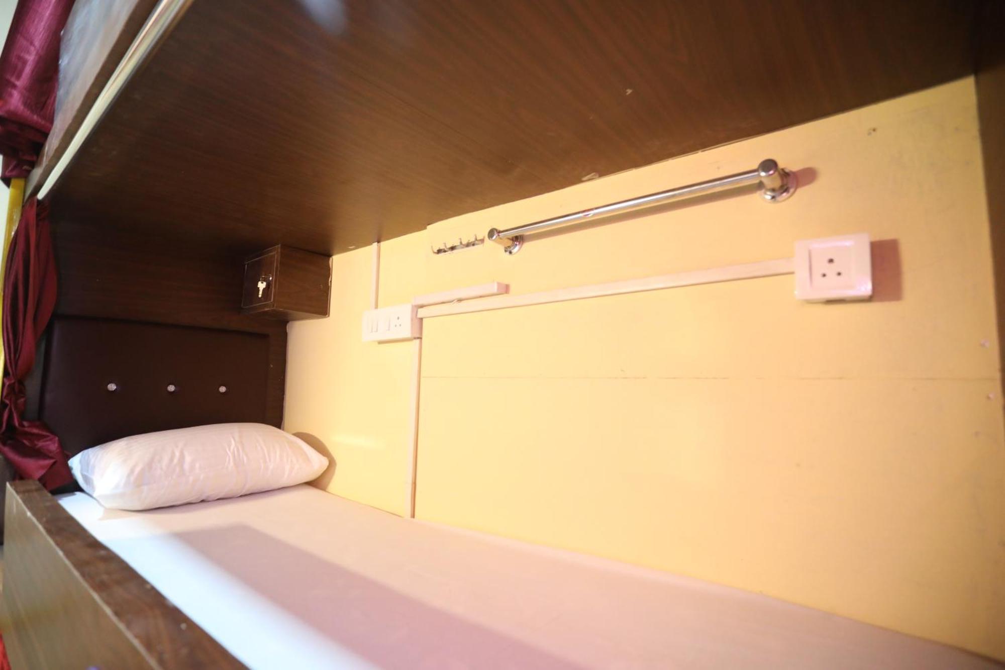 Mango Goregaon & Pg Mumbai
