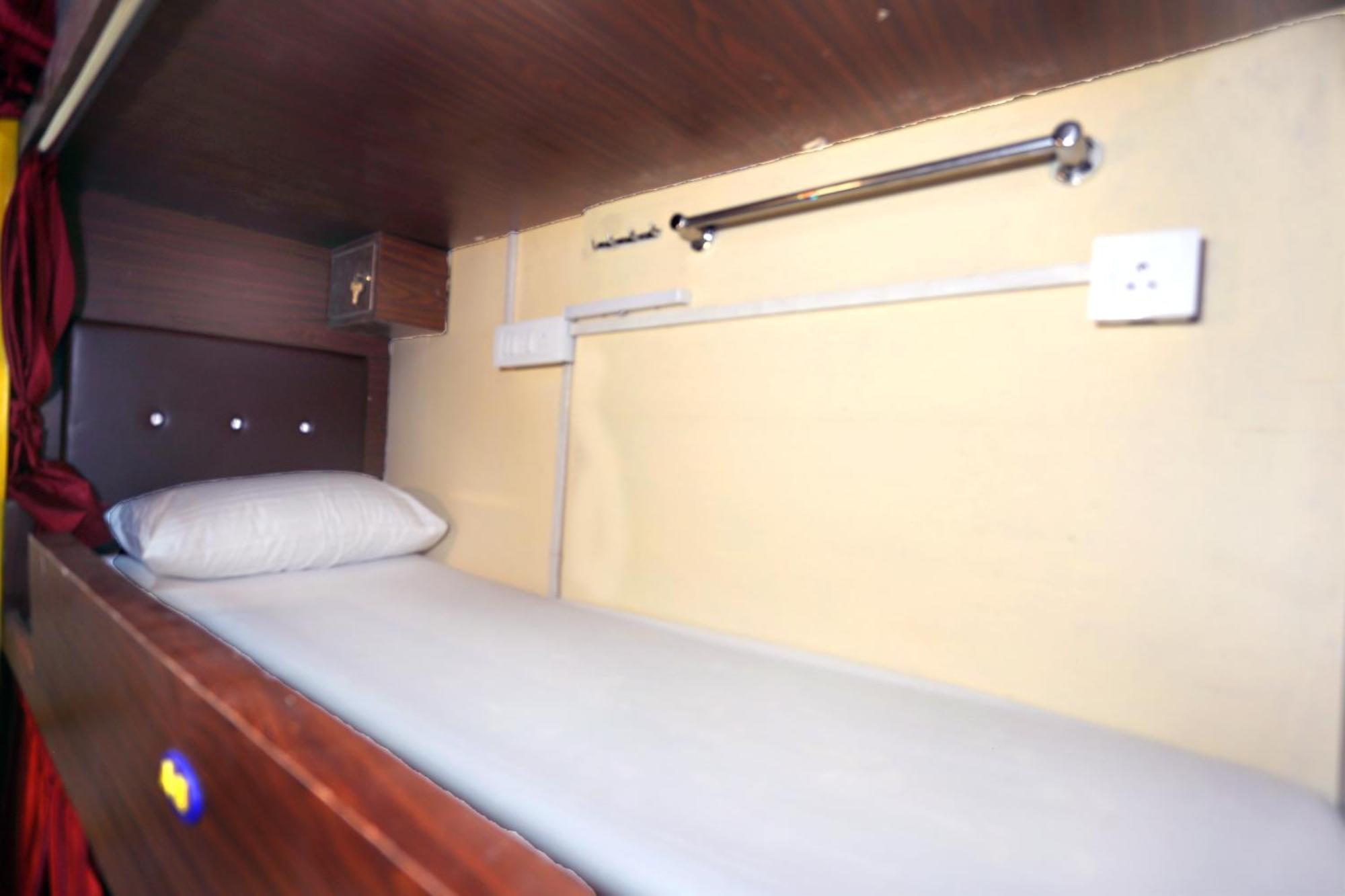 Mango Goregaon & Pg Hostel