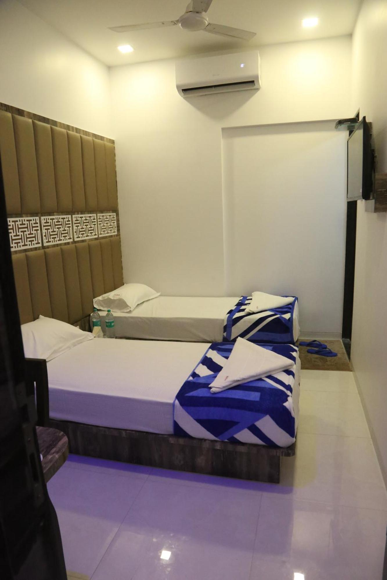 Hotel Magnum Airport T-2 3*