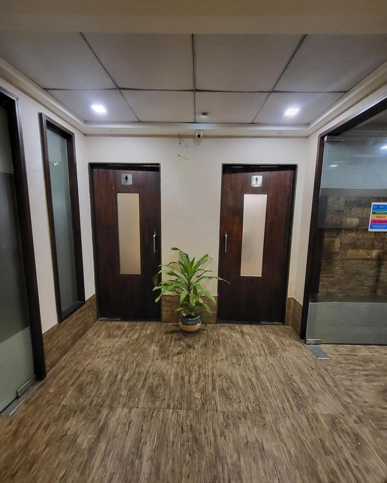 Maharana Chembur 2*