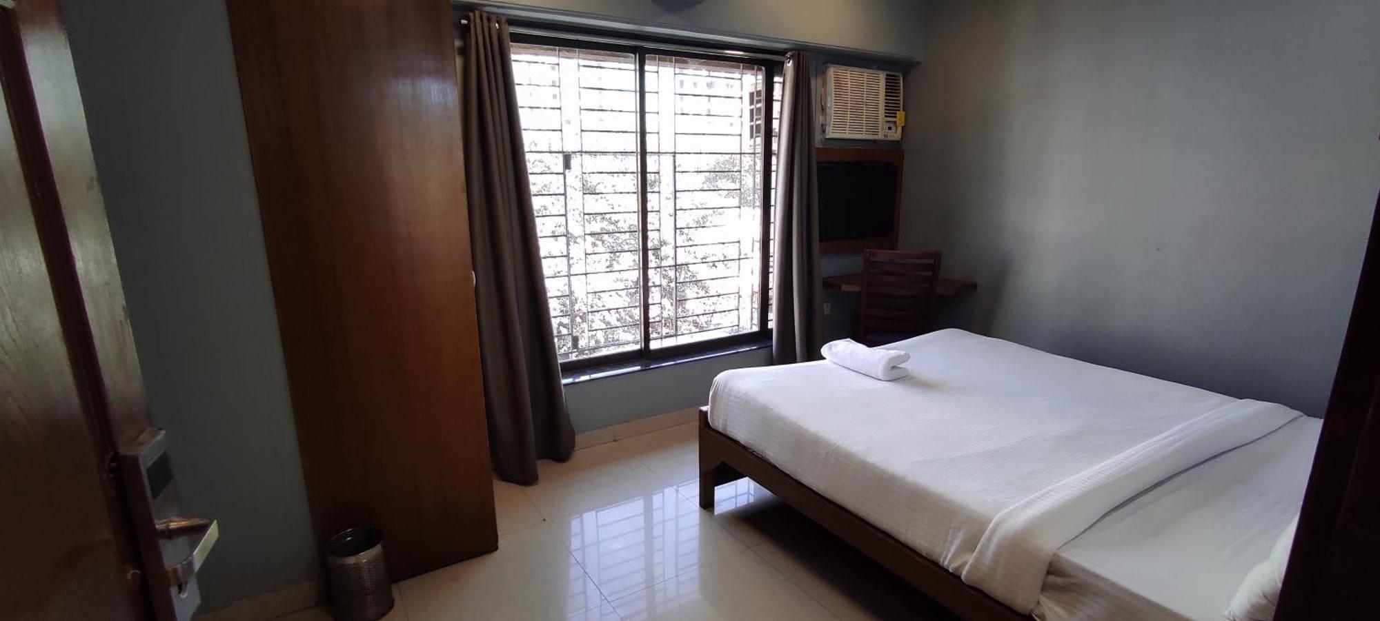 Cruz Royale 3* Mumbai