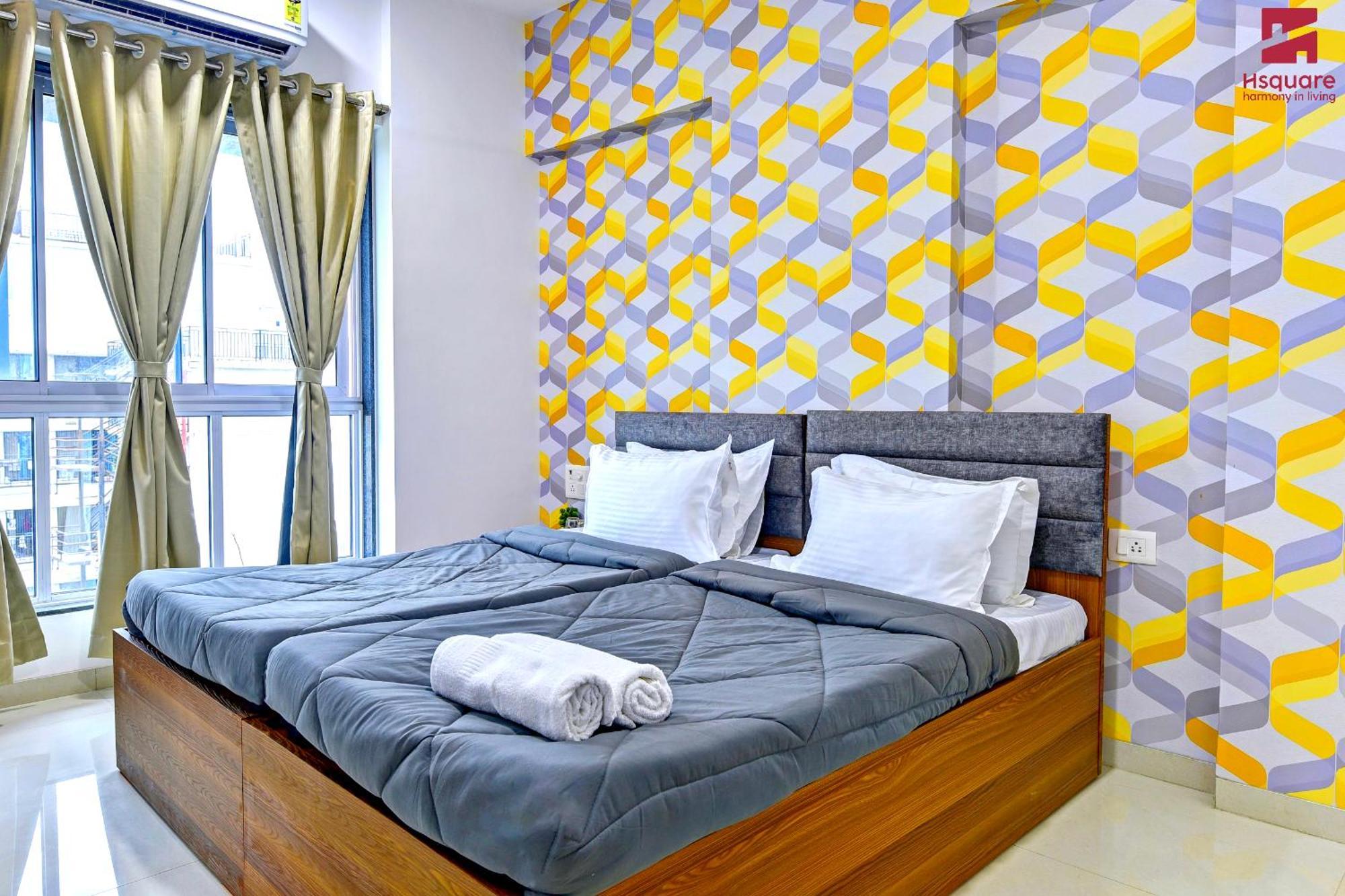 Hsquare Luxury Goregaon Mumbai
