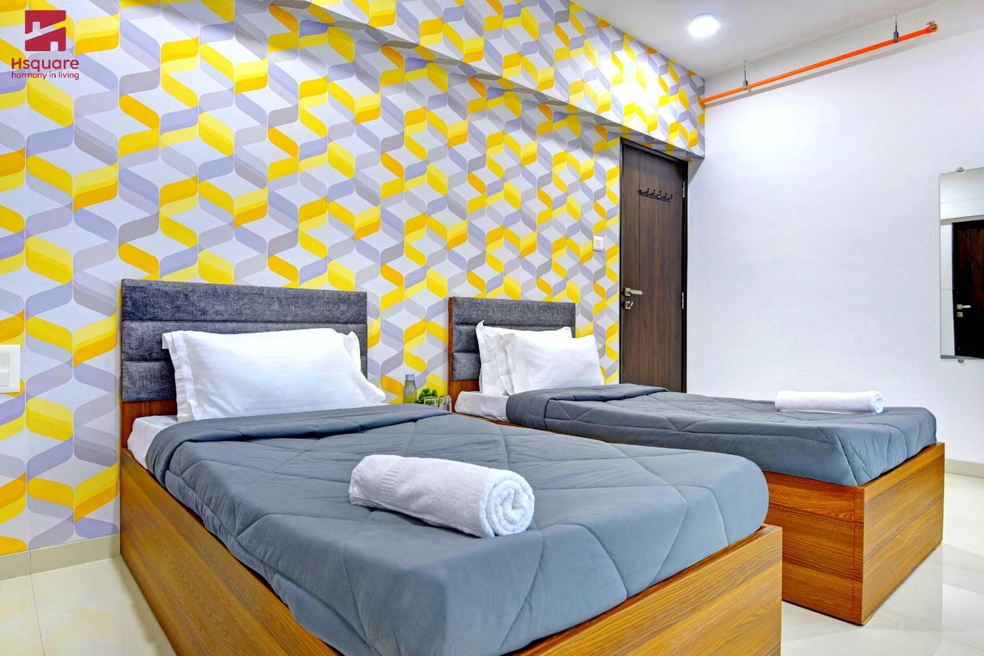 Hsquare Luxury Goregaon Apartment Mumbai