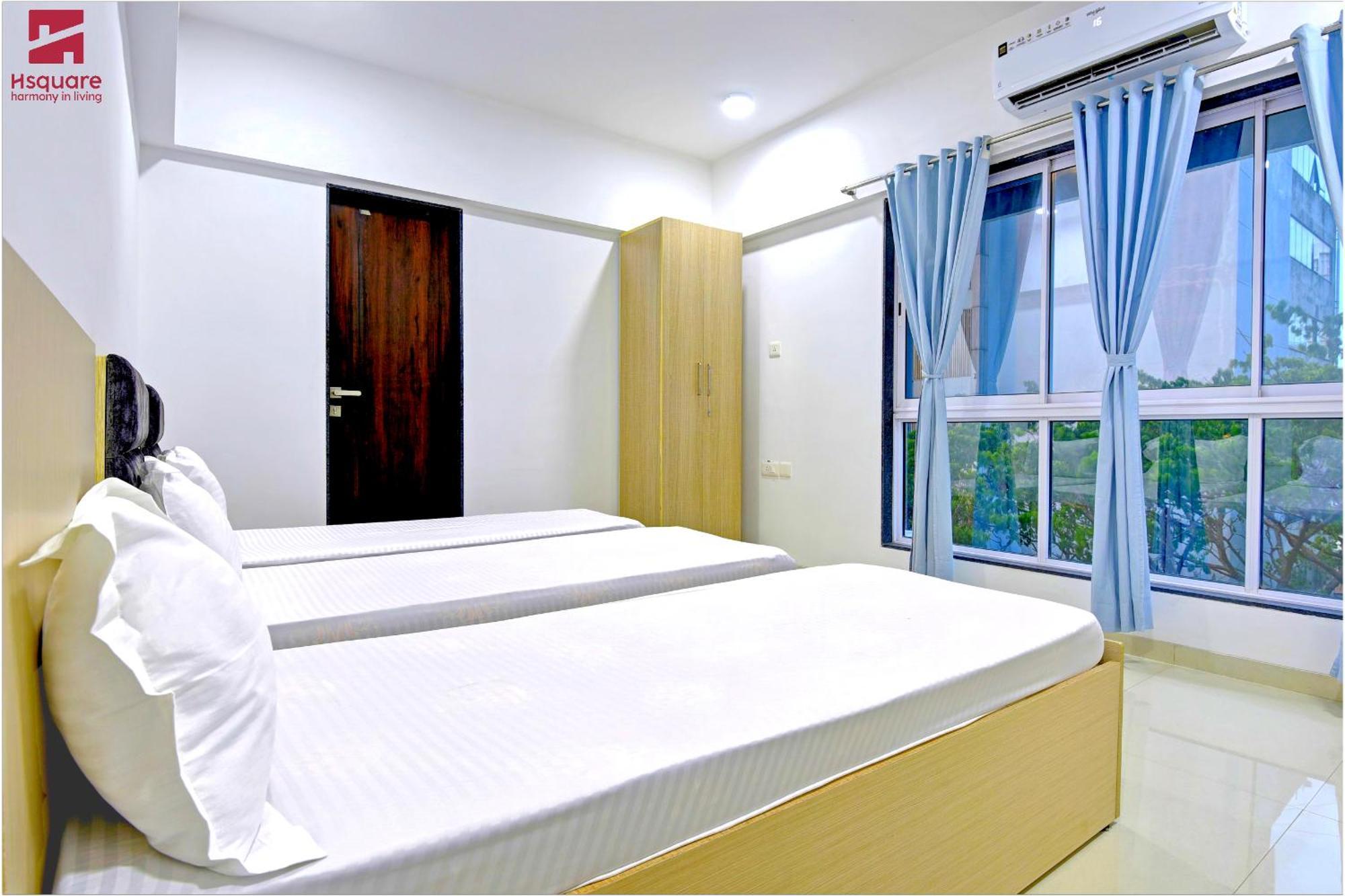 Hsquare Luxury Goregaon *