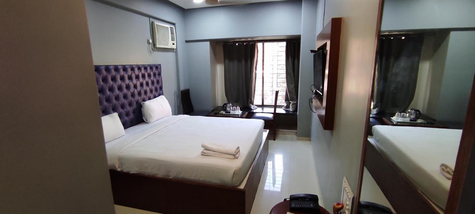 Hotel Cruz Royale
