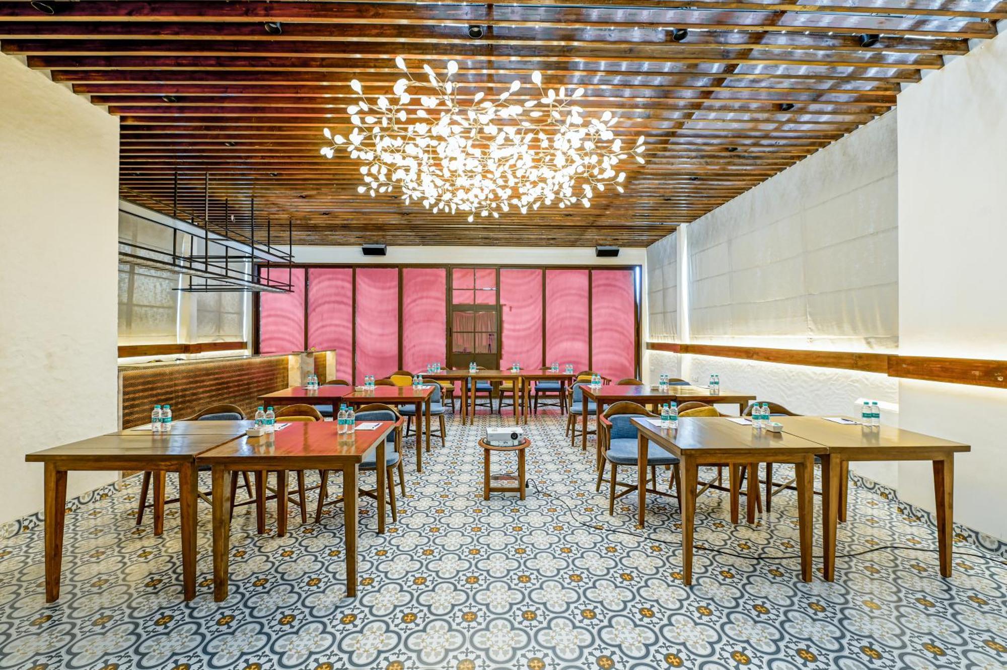 Hotel Regal Enclave Mumbai