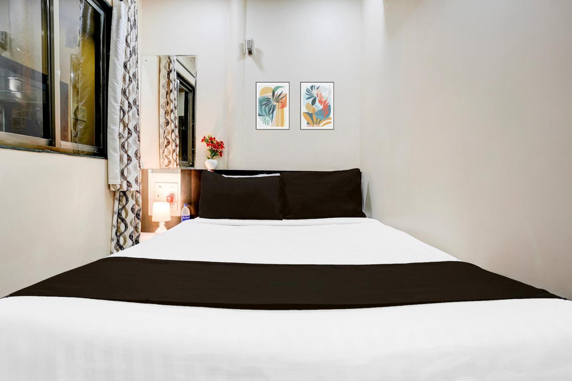 Hotel Super Collection O Airport Metro Andheri East